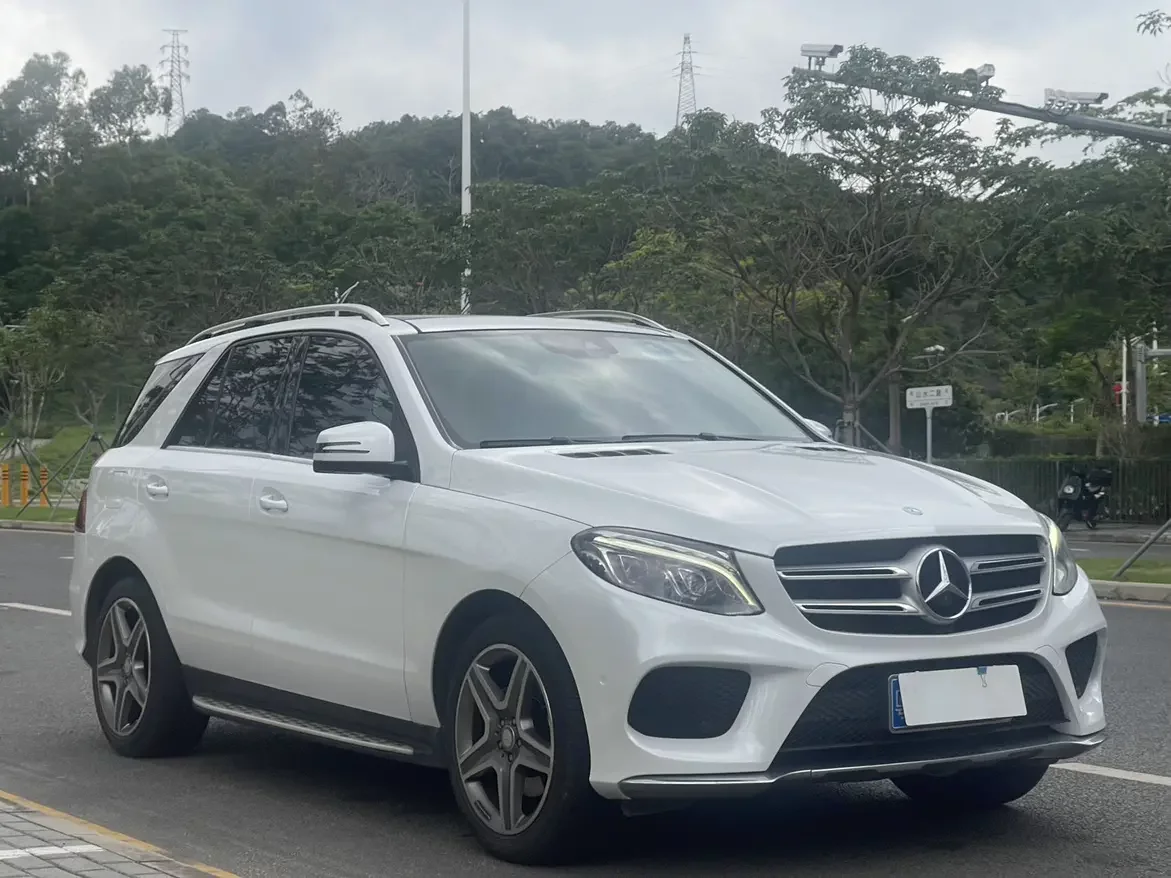 Mercedes-Benz GLE (Imported)