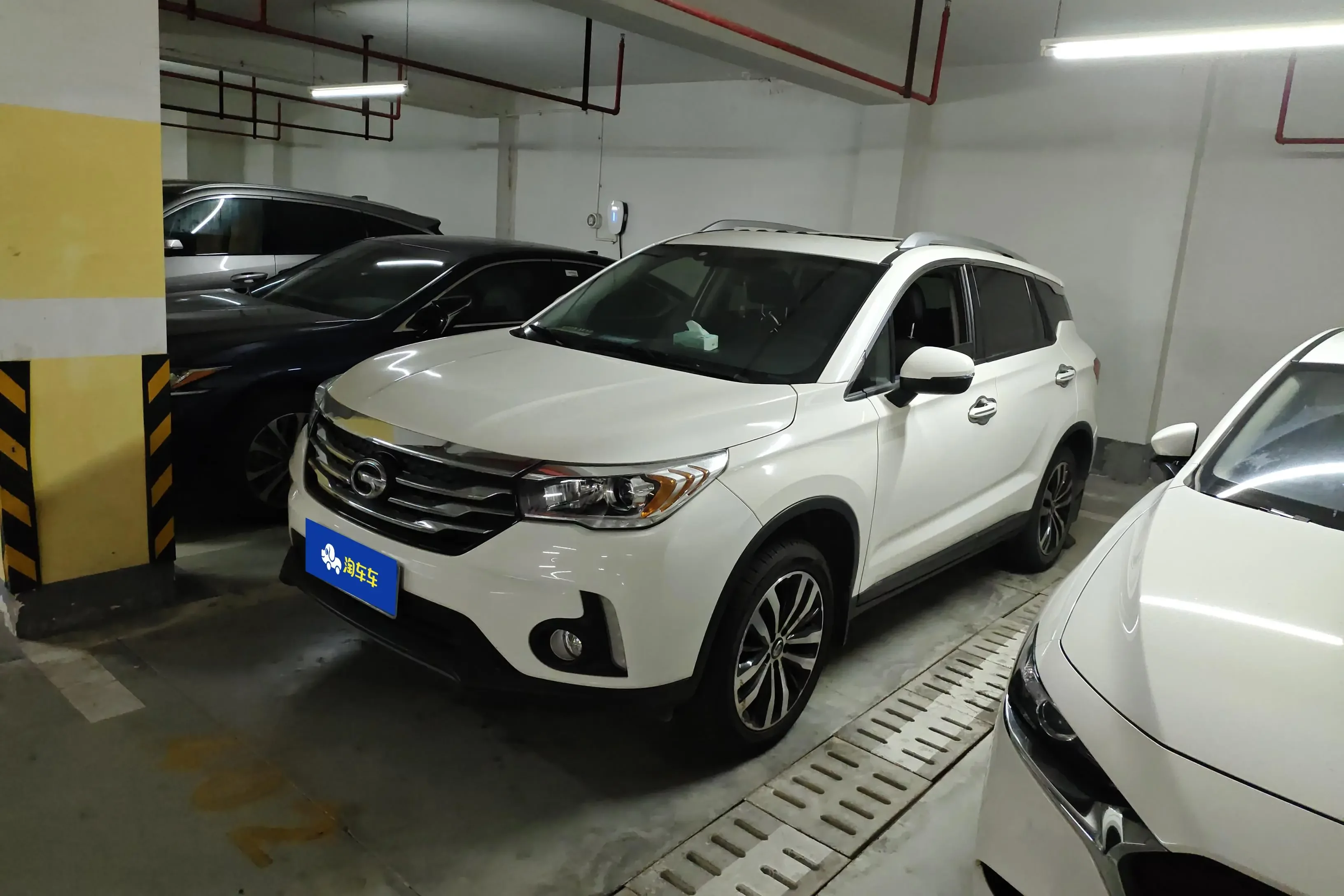 GAC Trumpchi GS4  из Китая