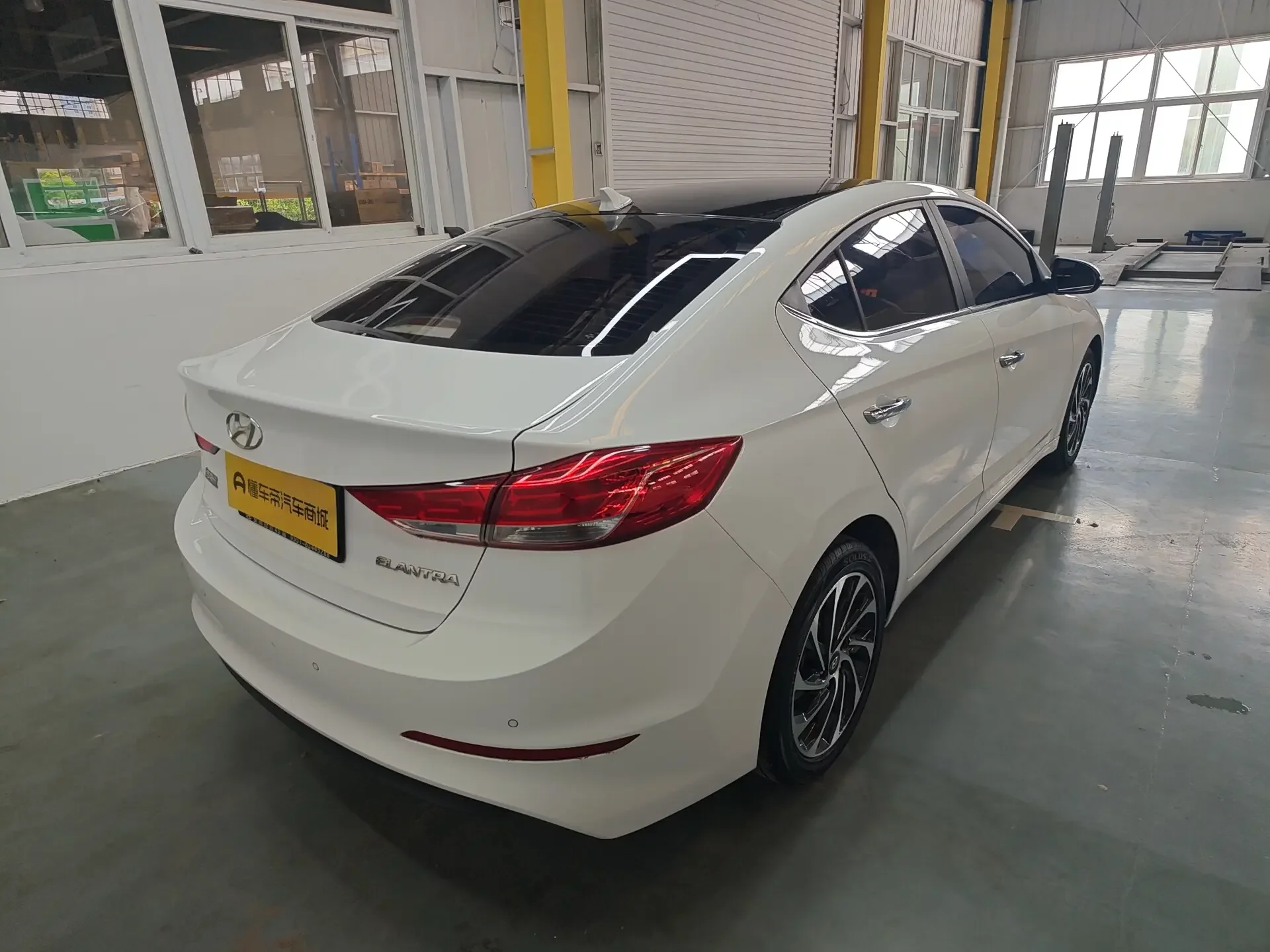 Hyundai lead