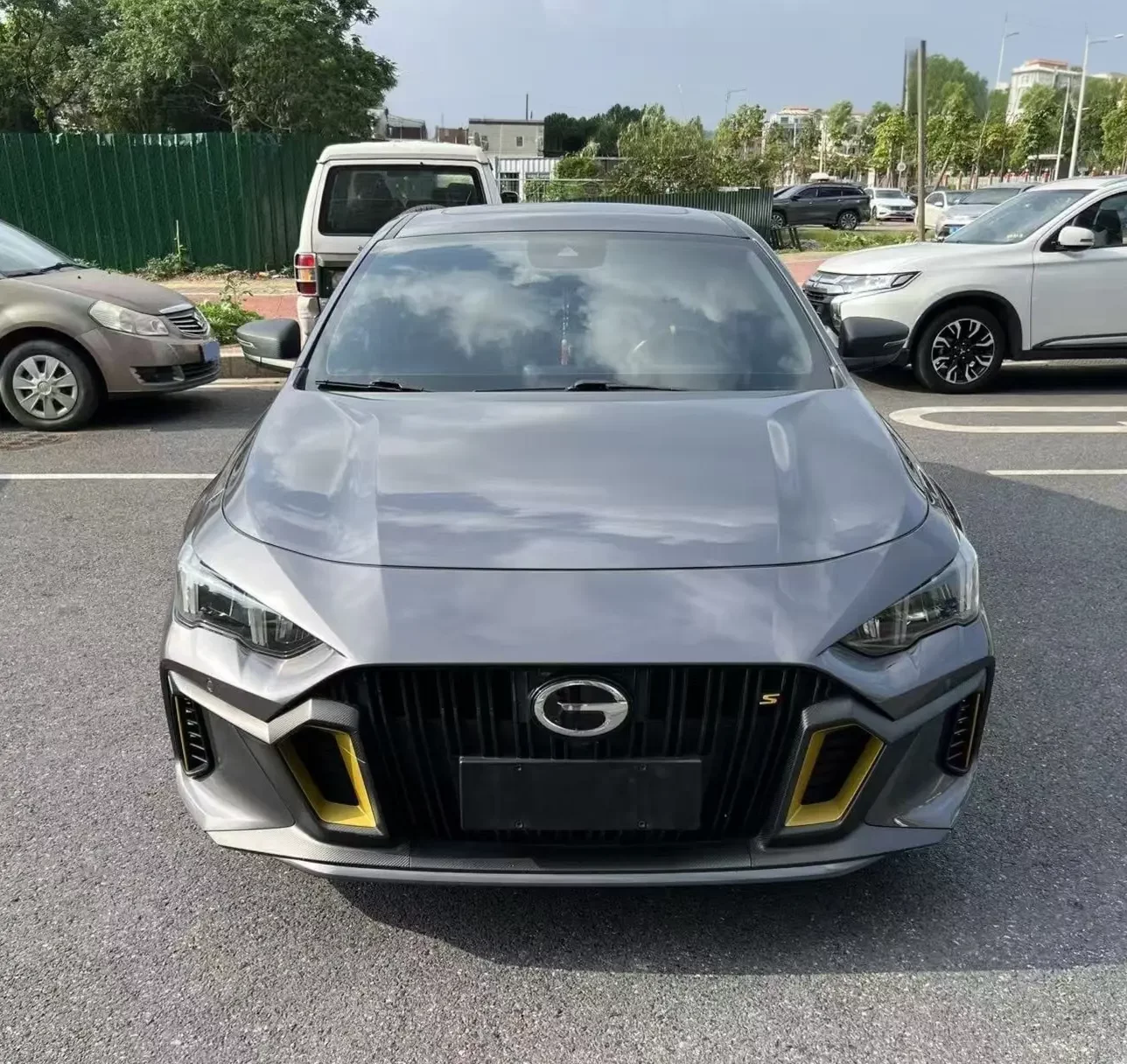 GAC Trumpchi Empow  из Китая