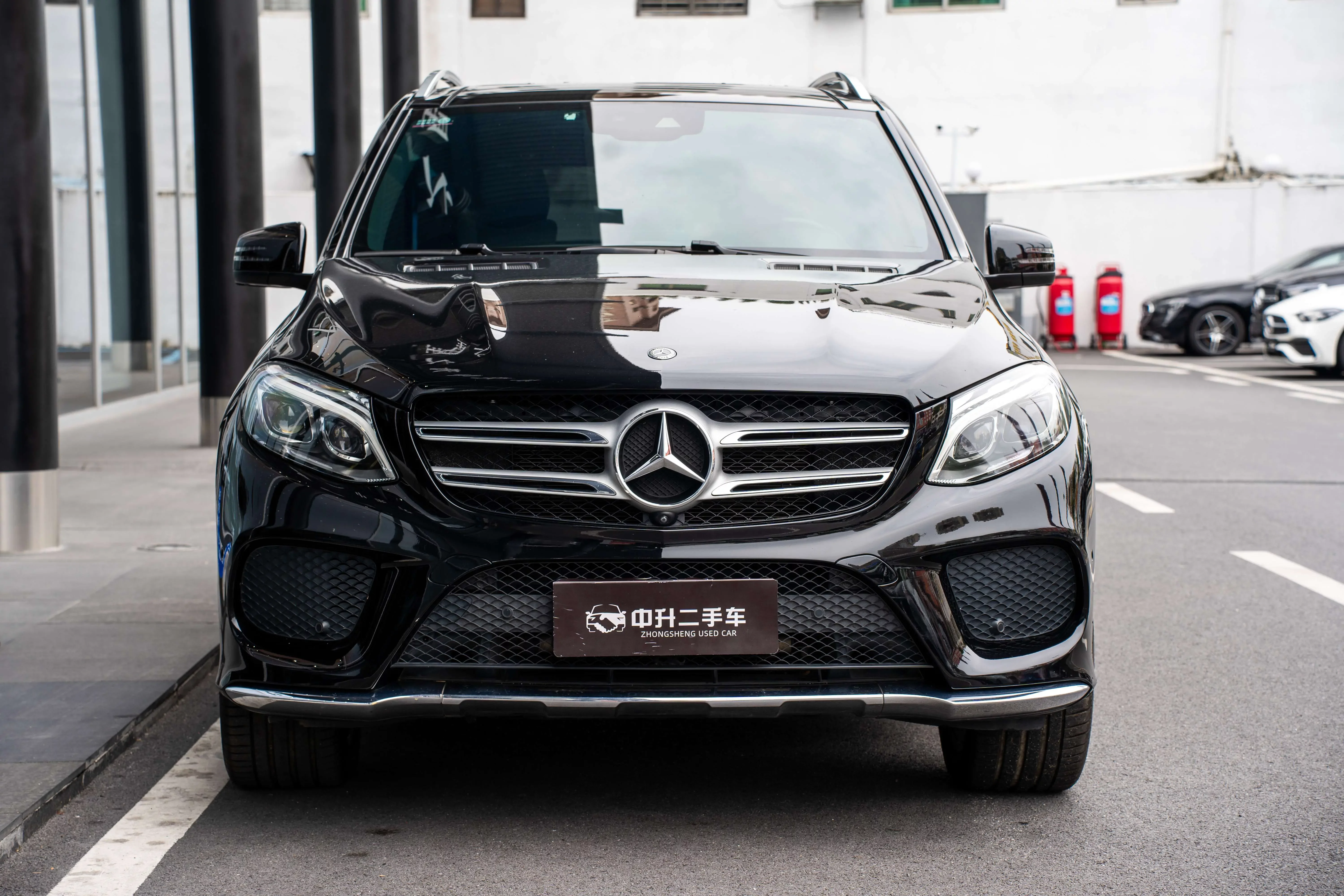 Mercedes-Benz GLE (Imported)