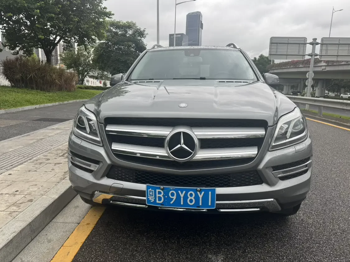 Mercedes-Benz GL Class