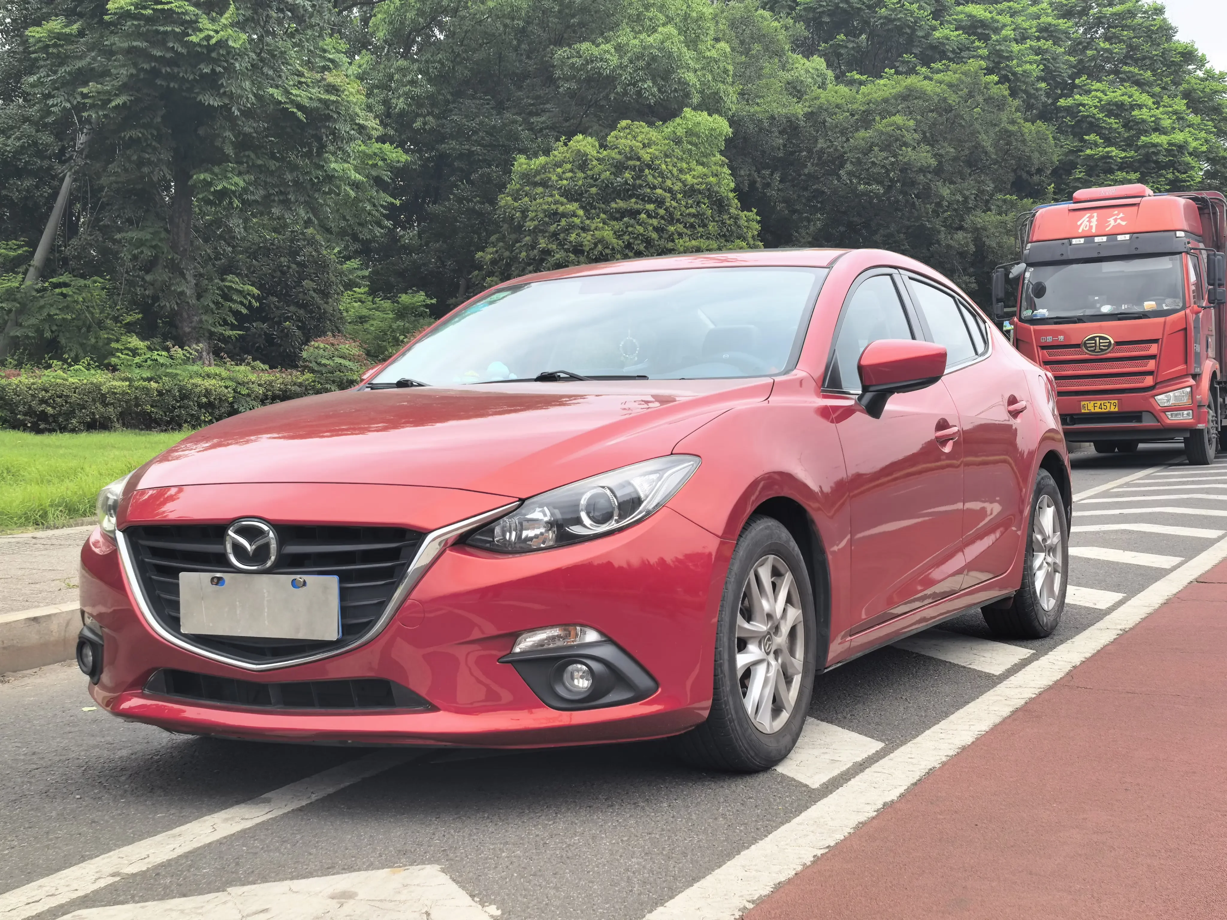Mazda Axela