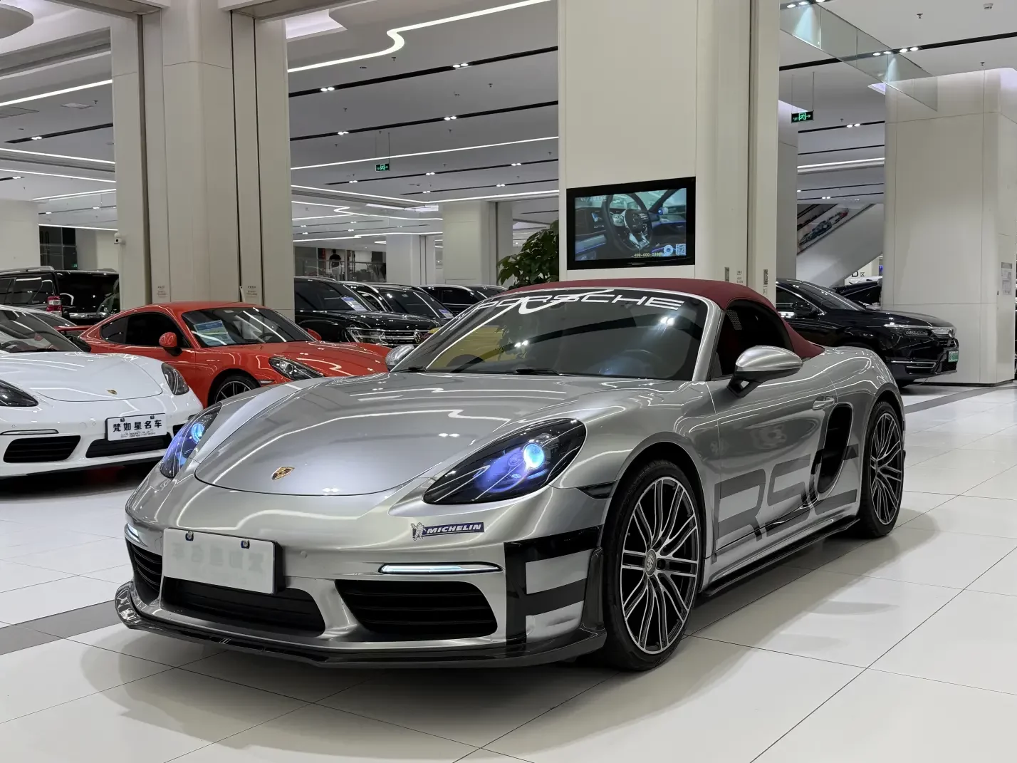 Porsche 718