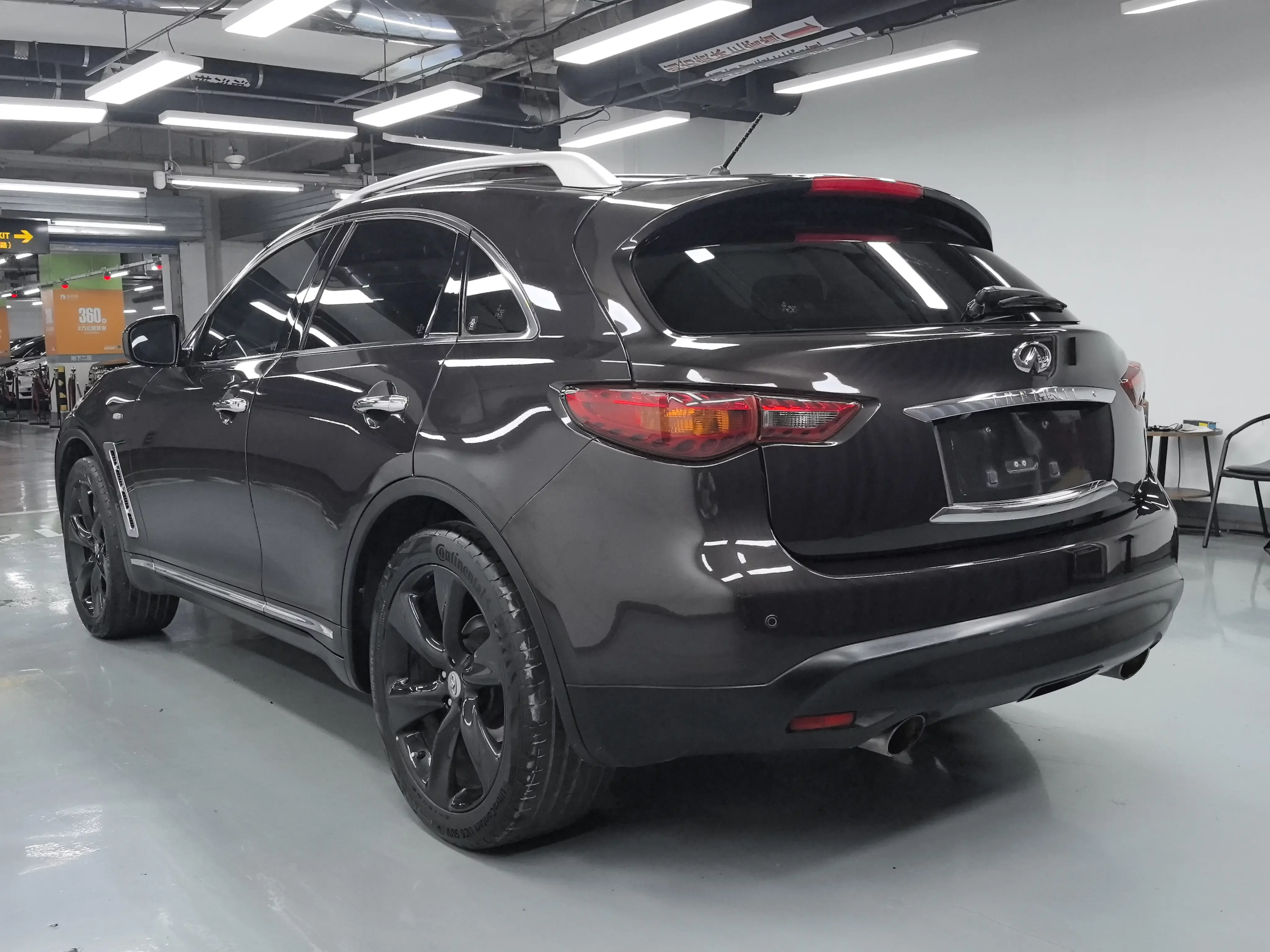 Infiniti FX