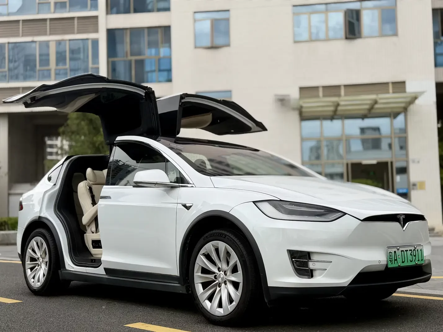 Tesla Model X