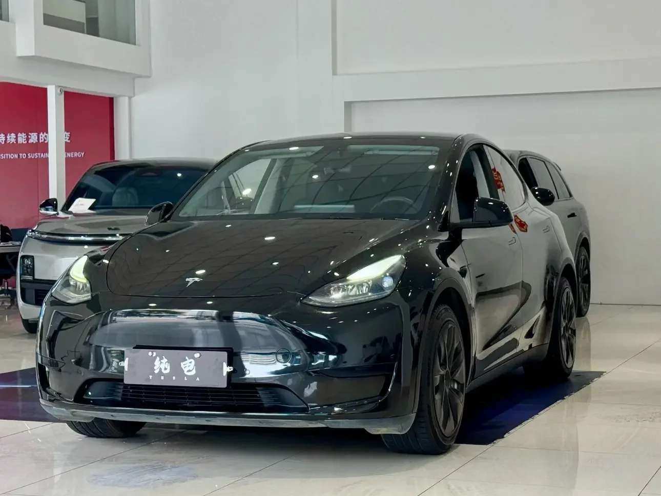 Tesla Model Y  из Китая