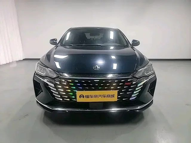 Dongfeng Yixuan MAX