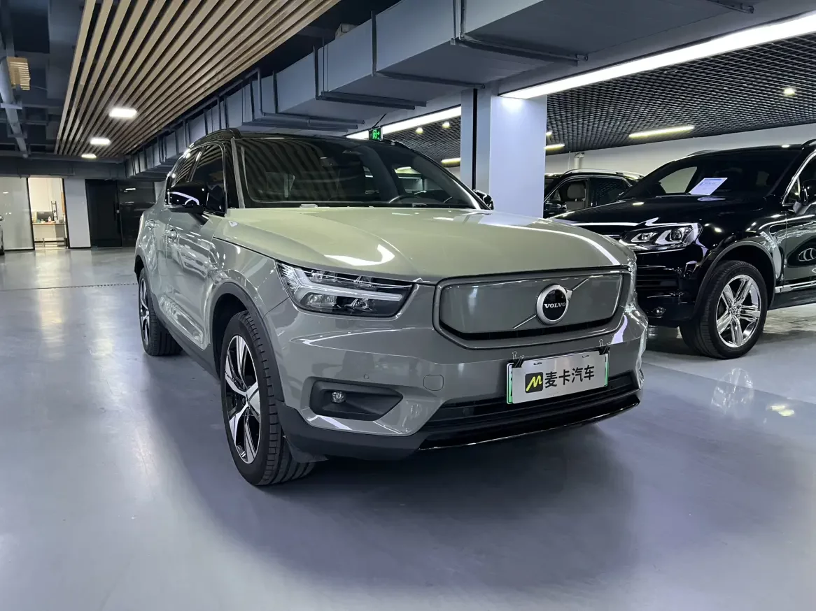 Volvo XC40 EV