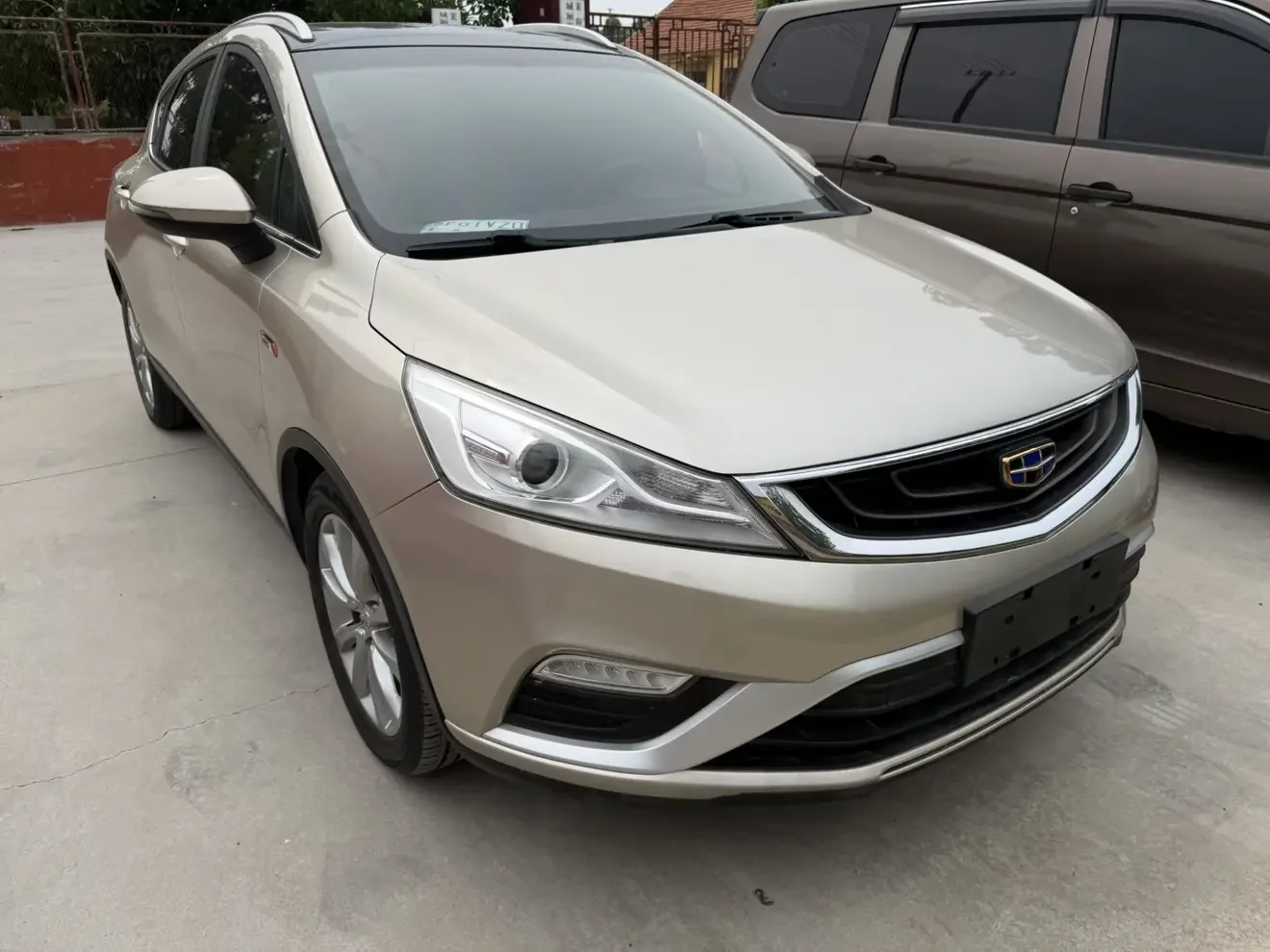Geely Emgrand GS