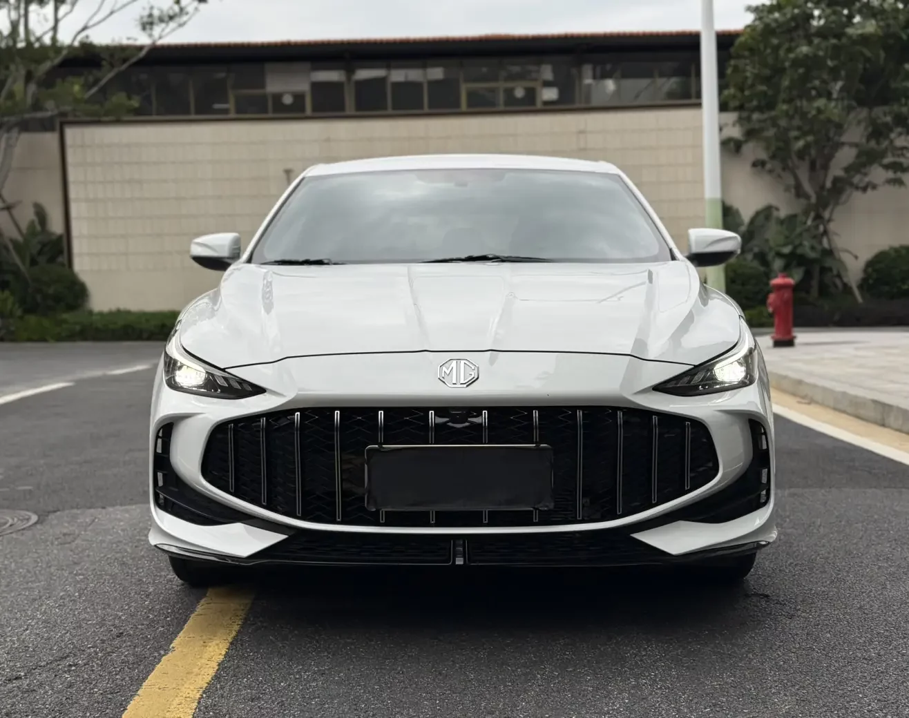 MG 5