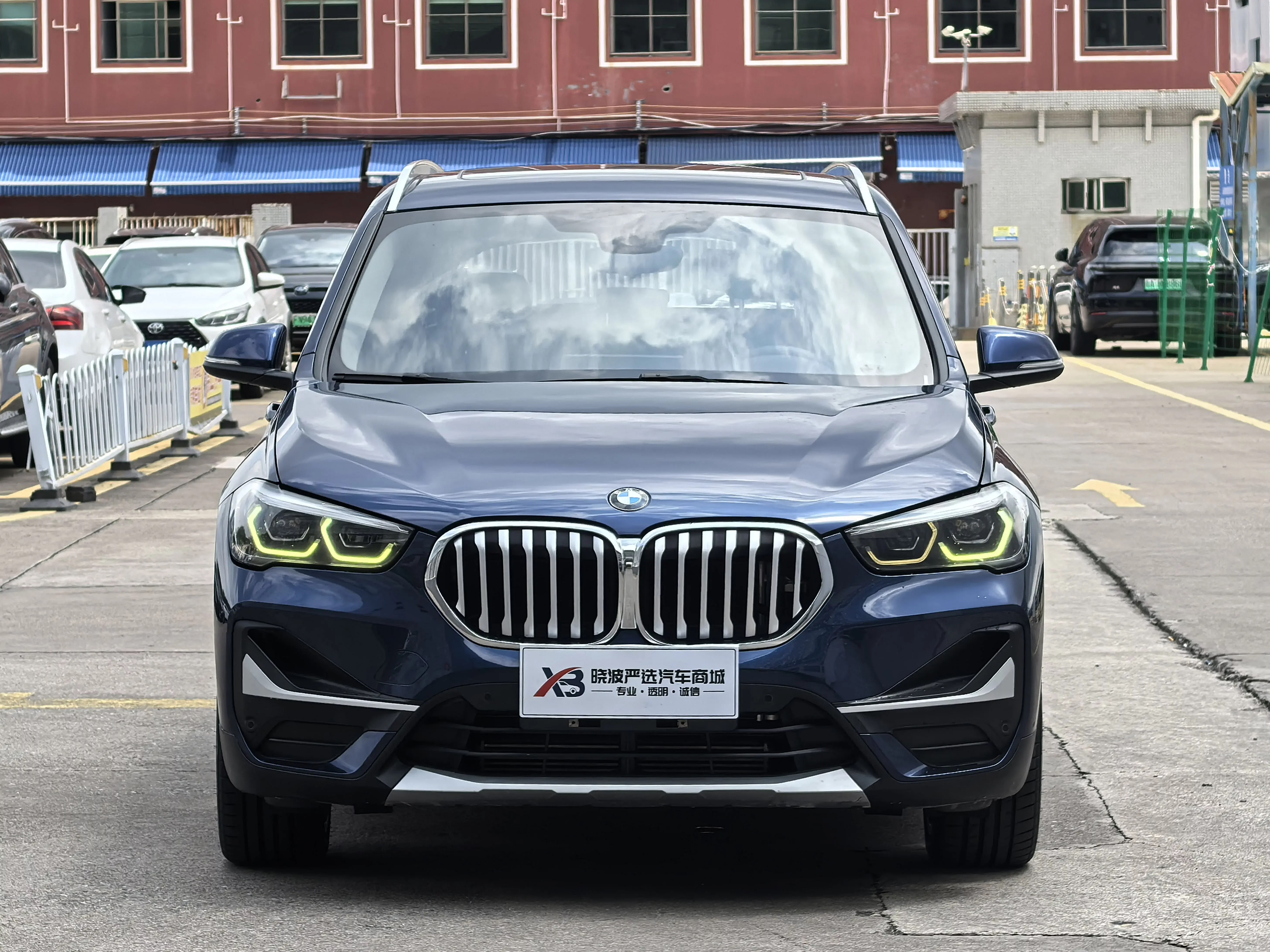 BMW X1