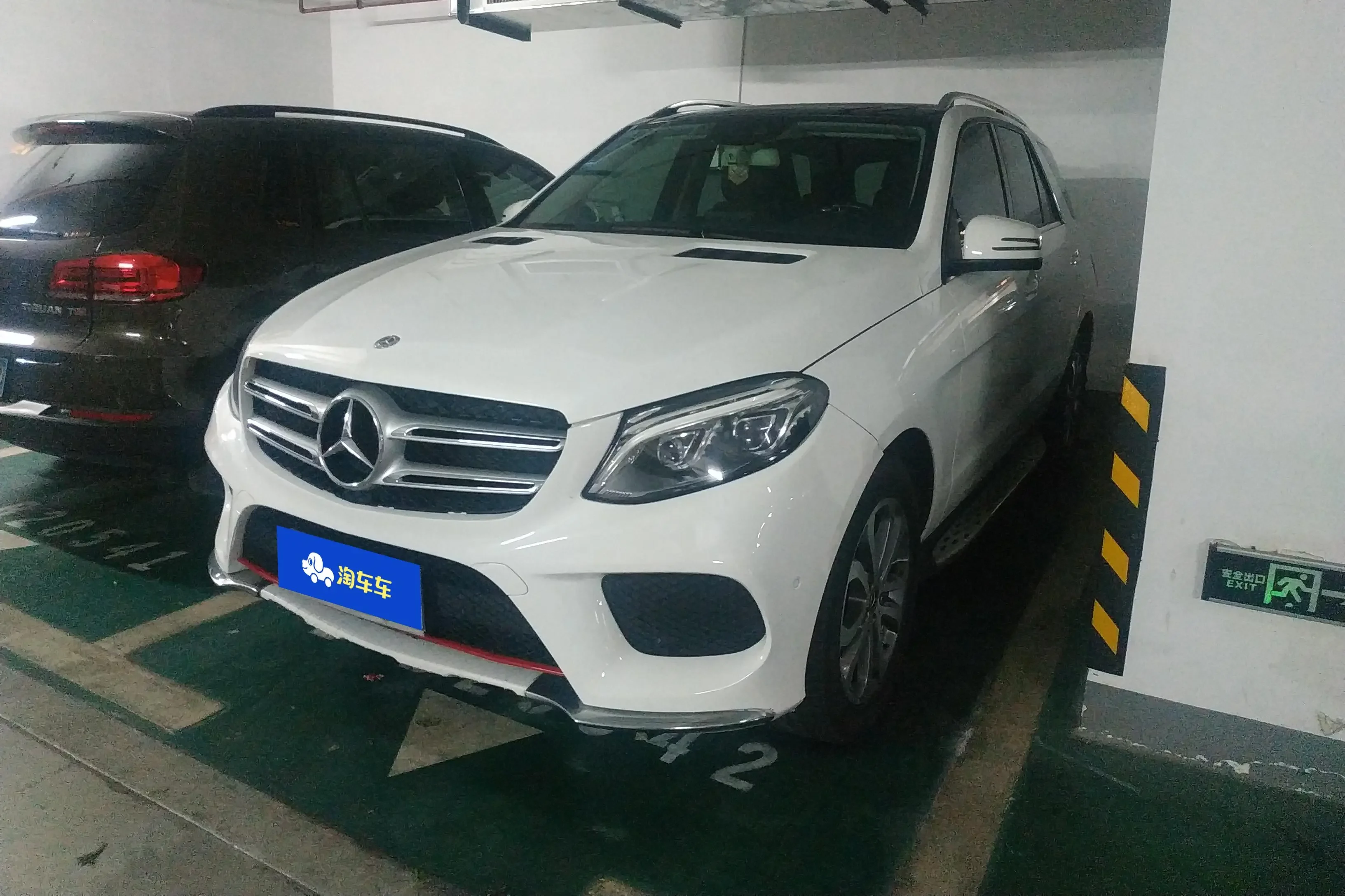 Mercedes-Benz GLE (Imported)