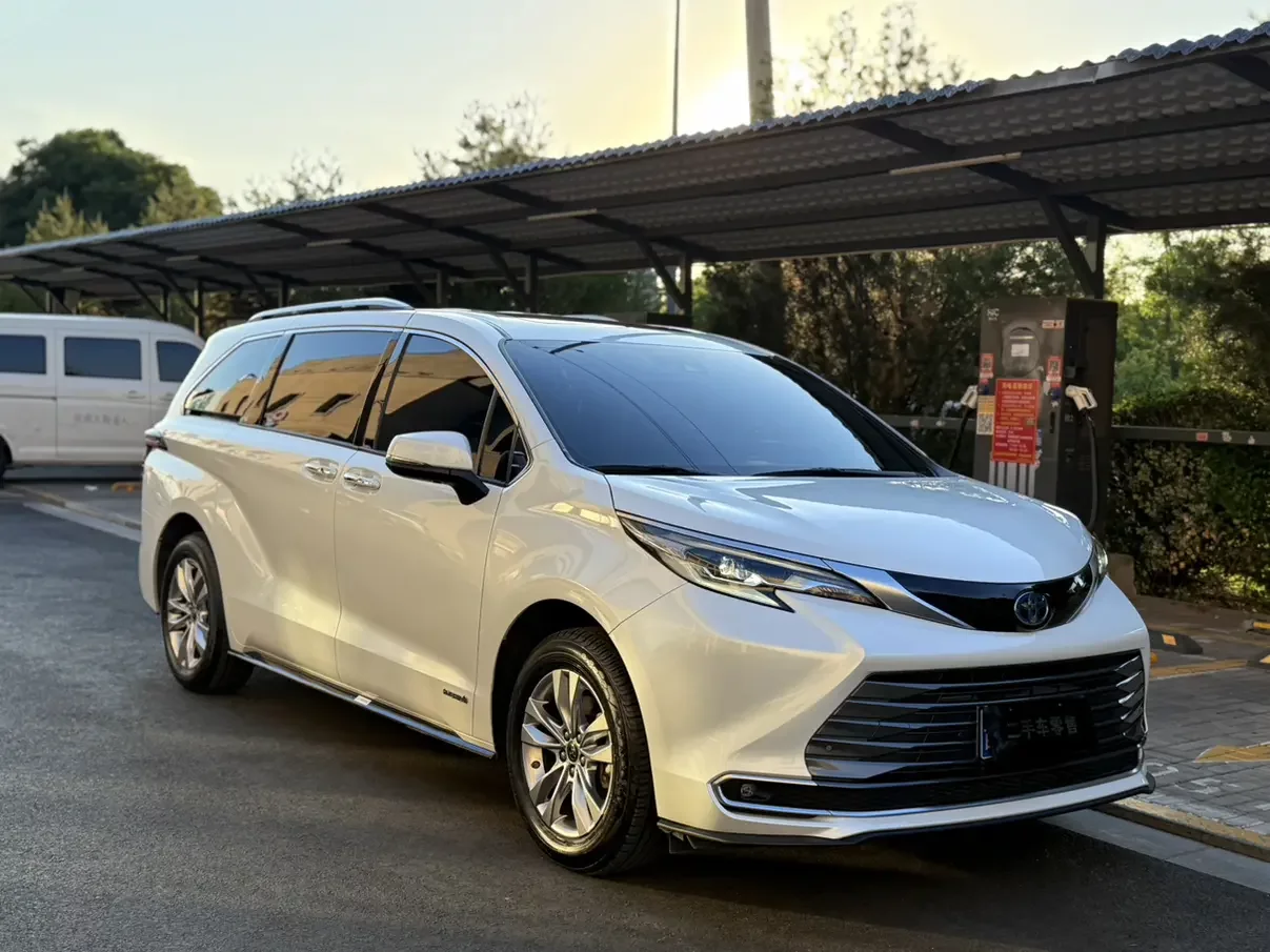 Toyota Sienna