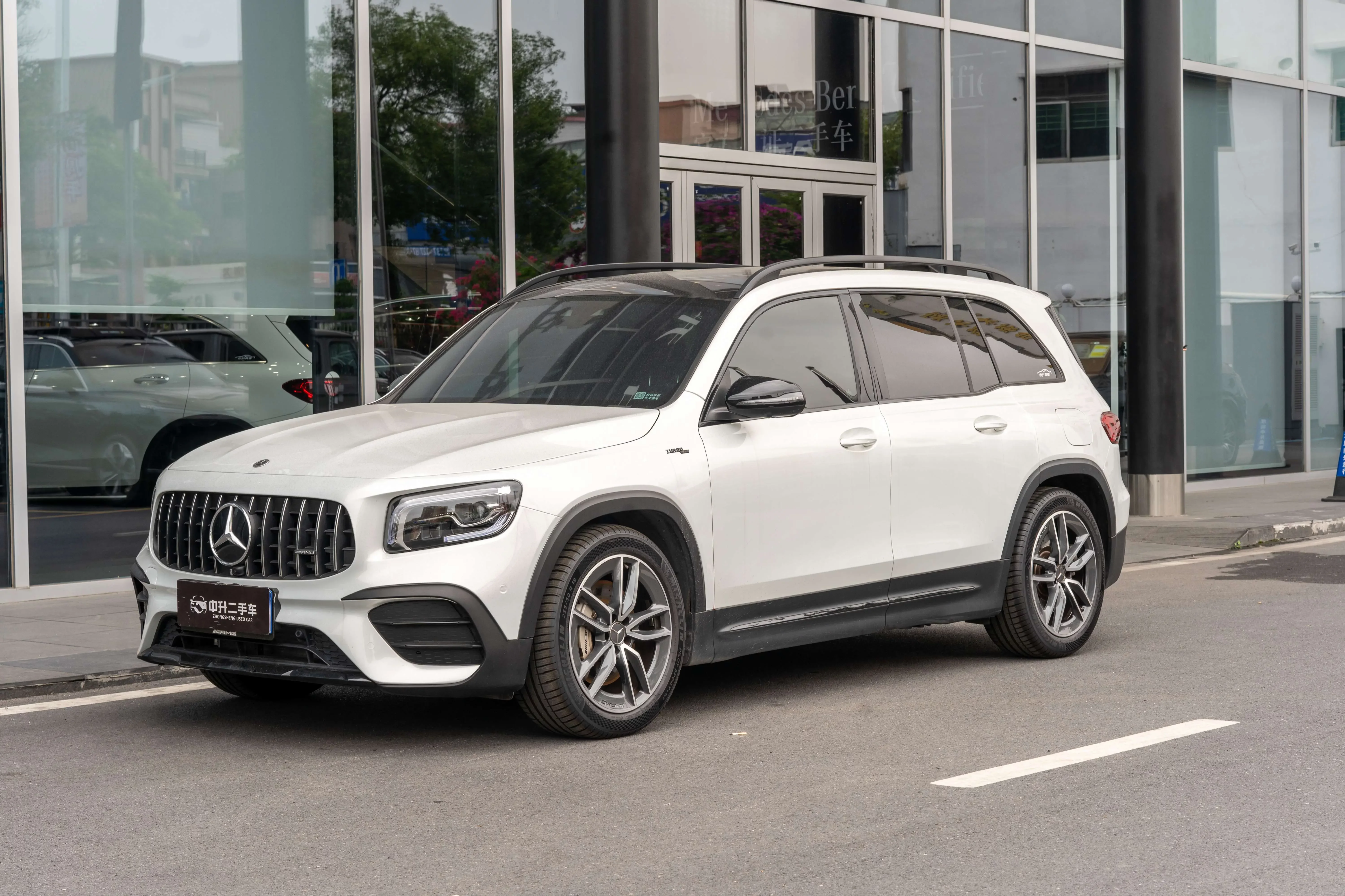 Mercedes-Benz GLB AMG