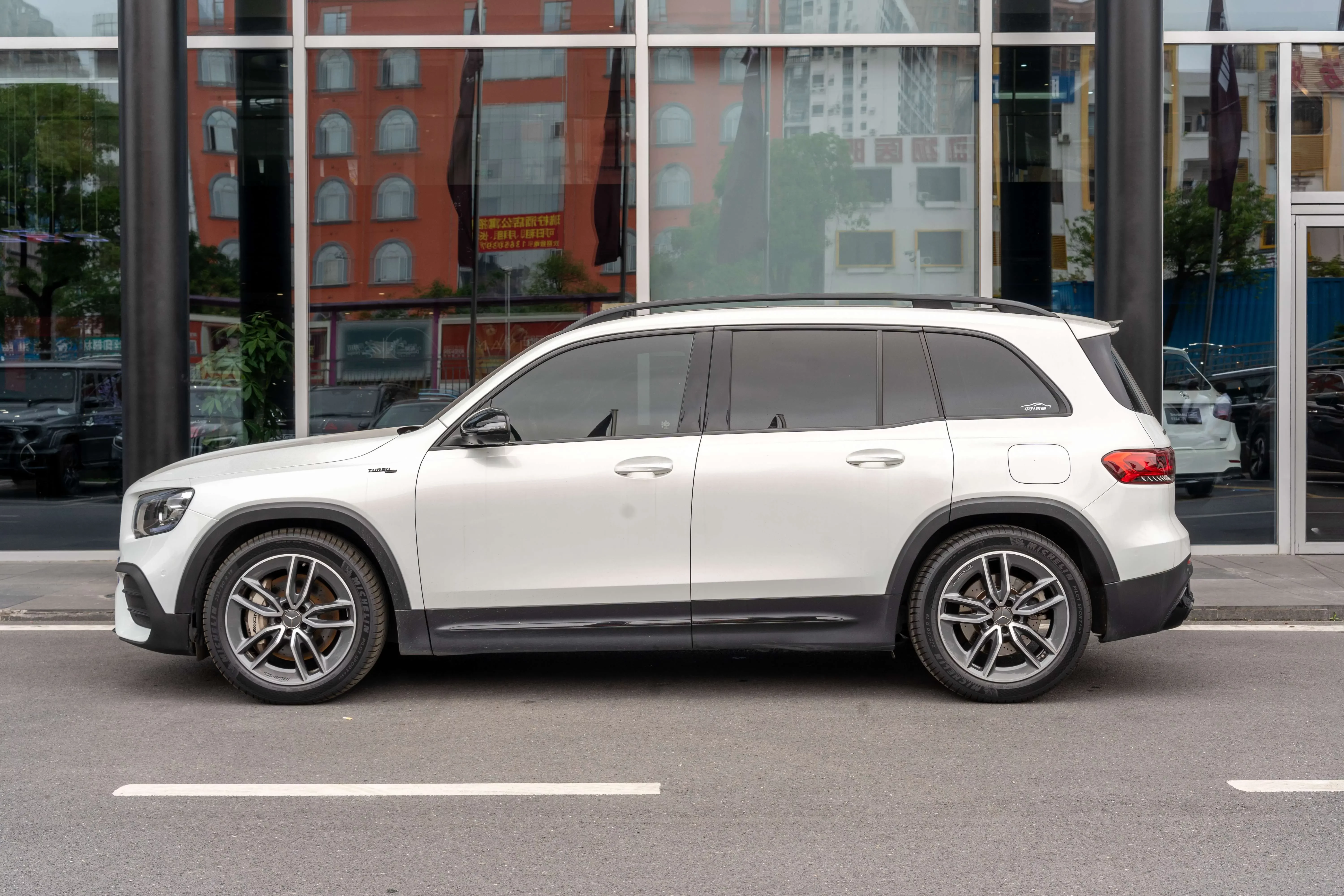 Mercedes-Benz GLB AMG
