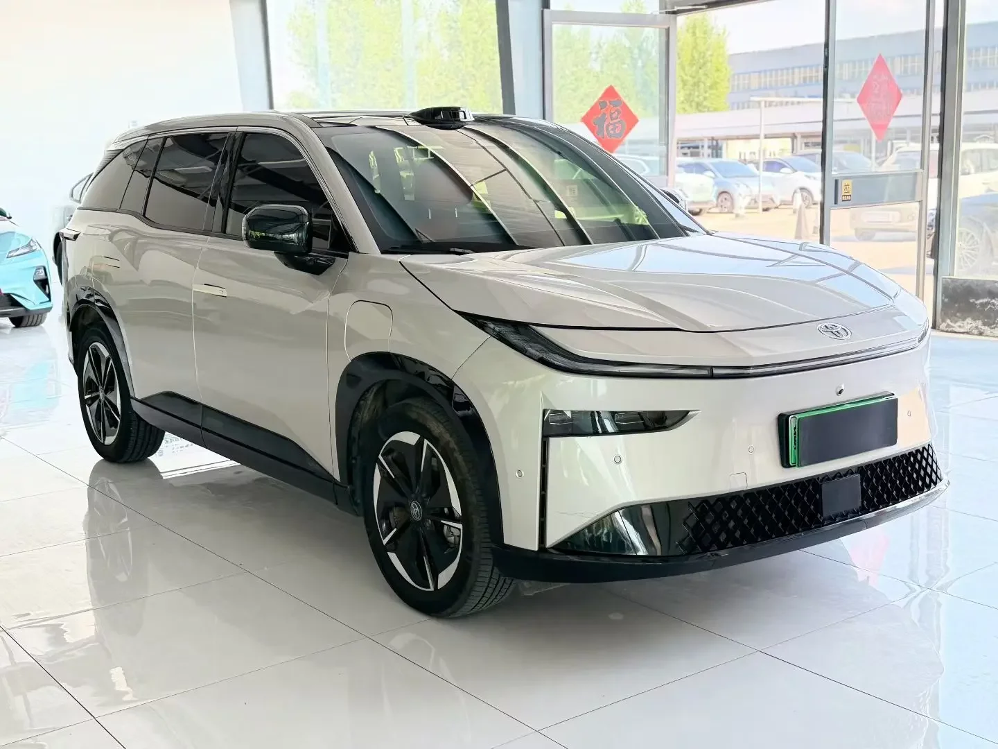 Toyota Bozhi 3X