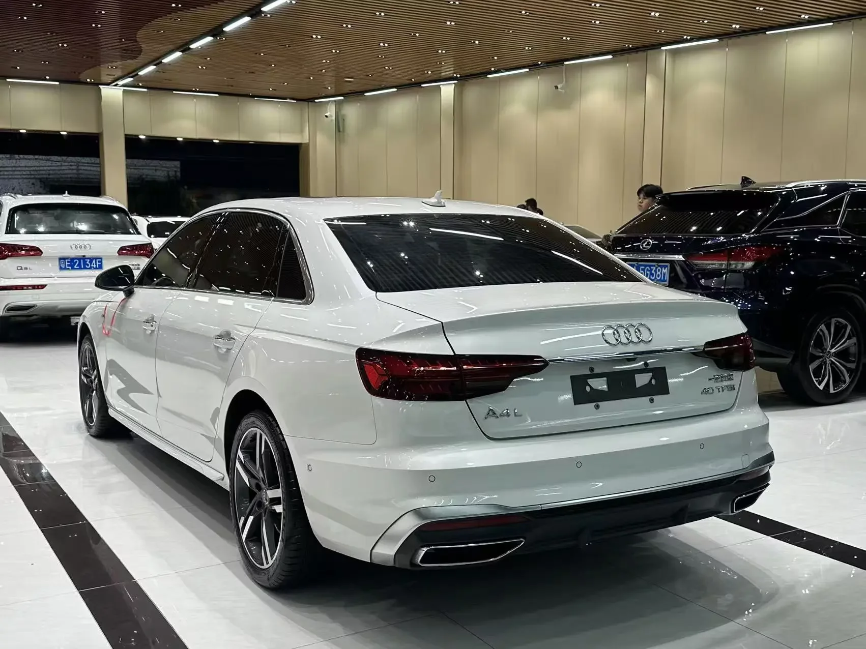 Audi A4L