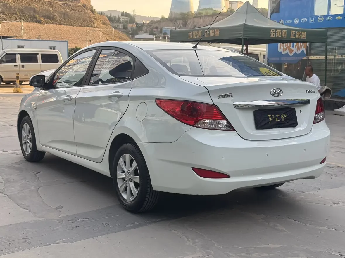 Hyundai Verna