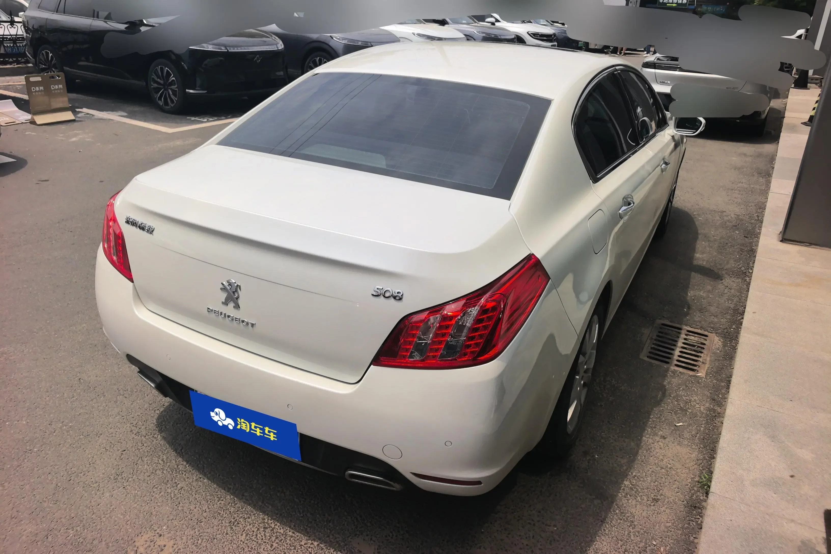 Peugeot 508