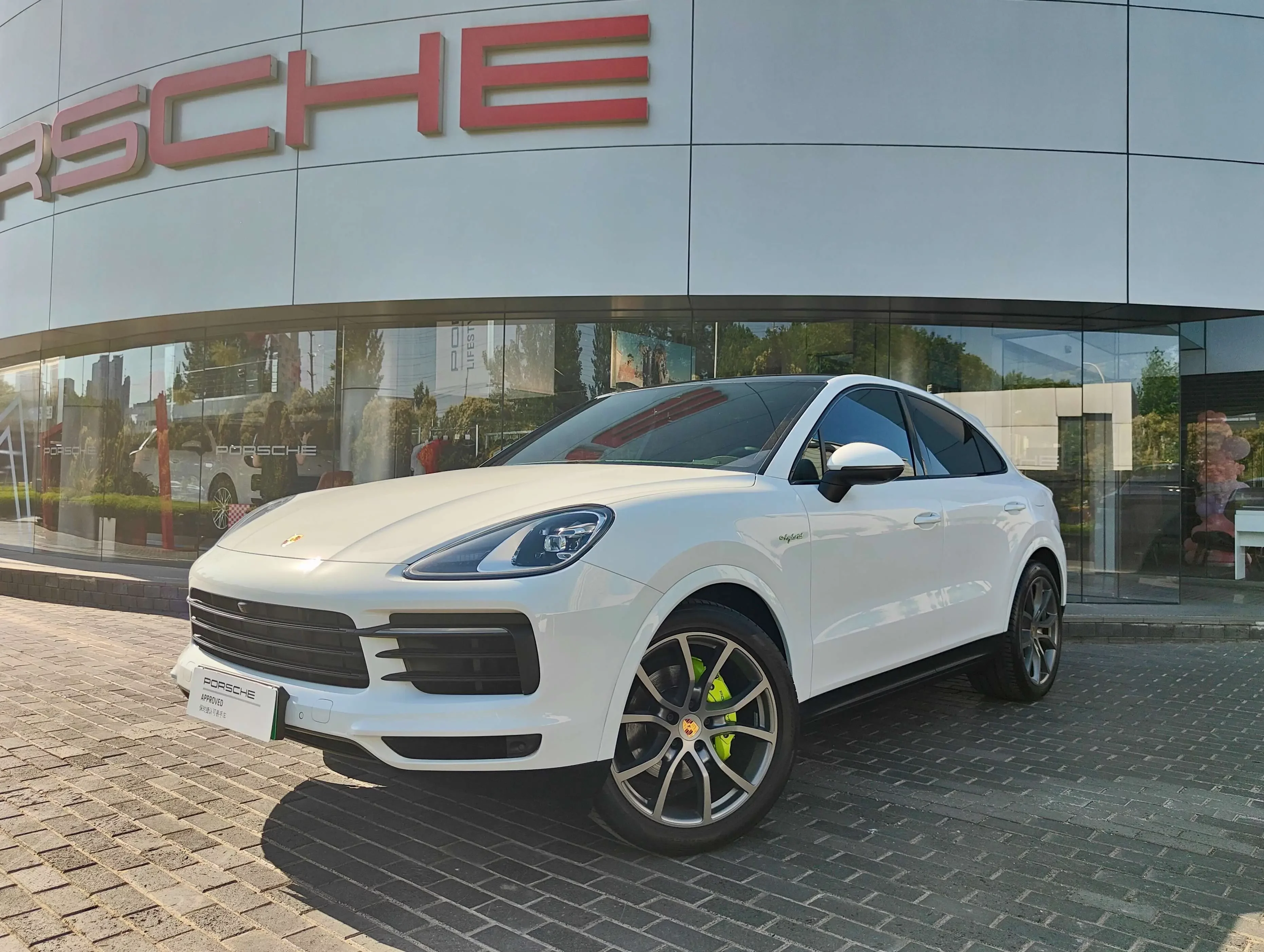 Porsche Cayenne Coupé E-Hybrid