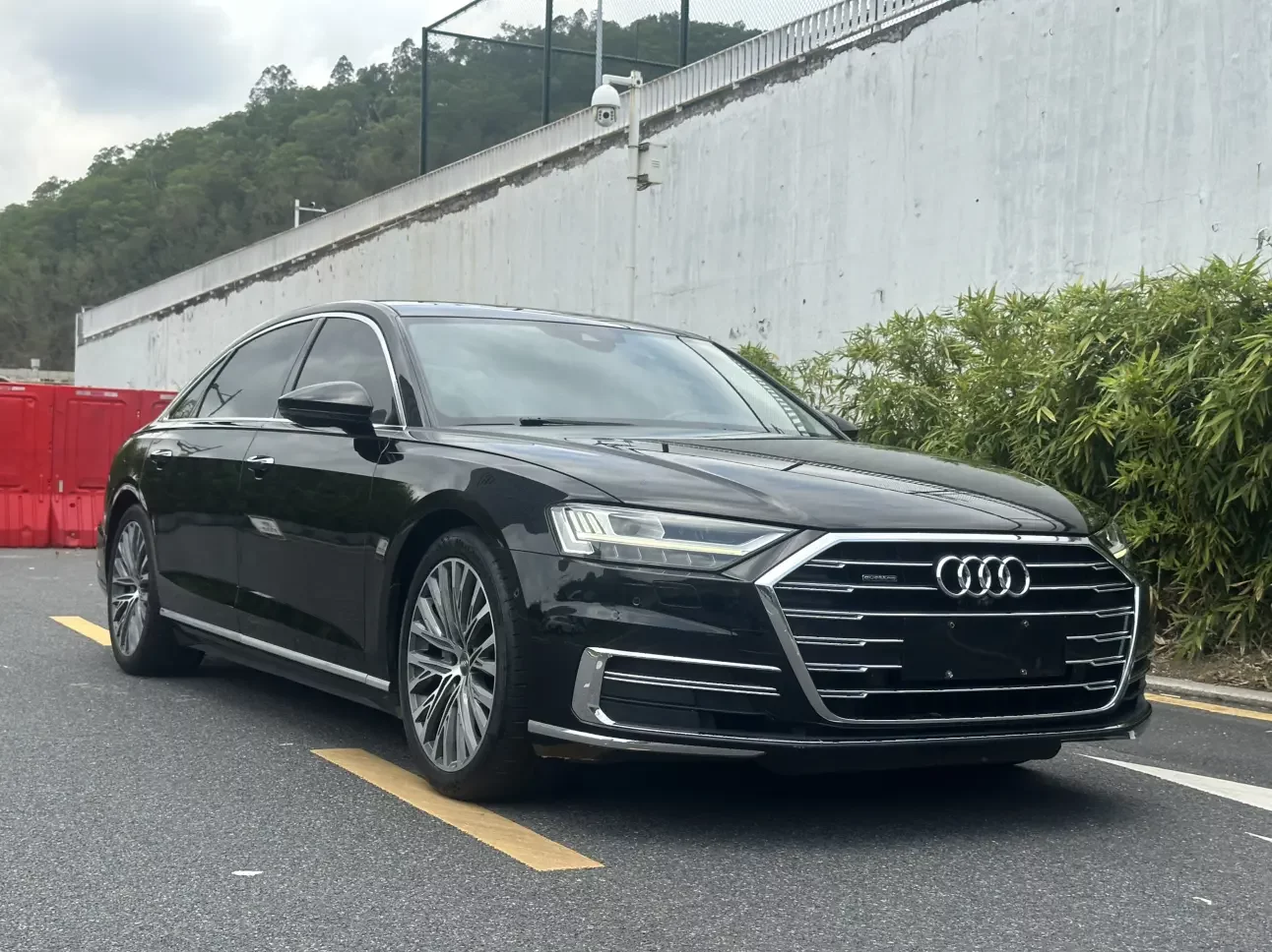 Audi A8