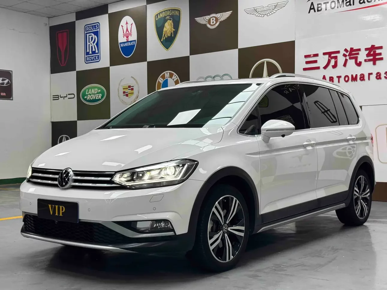 Volkswagen Touran L
