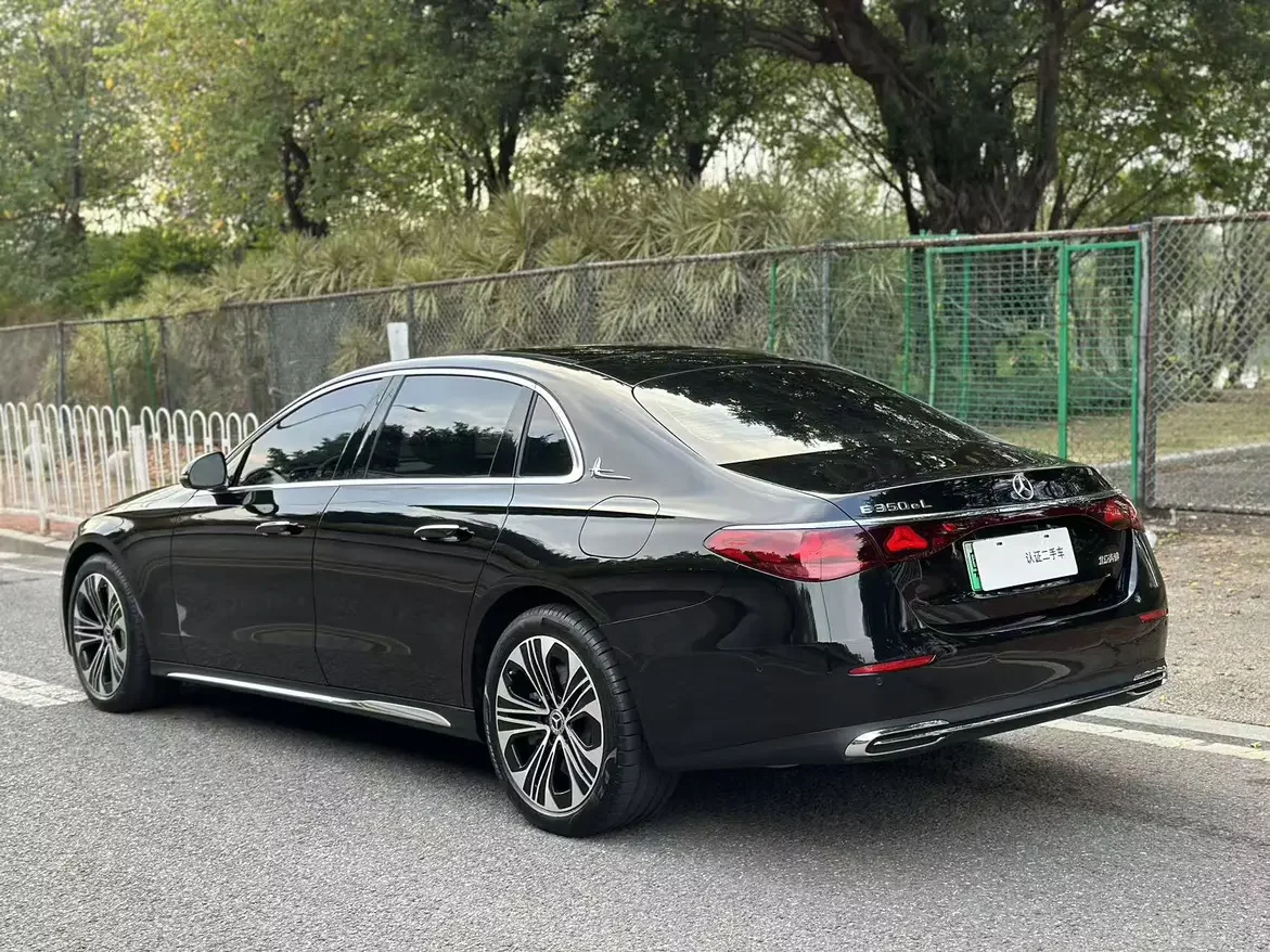 Mercedes-Benz E-Class PHEV