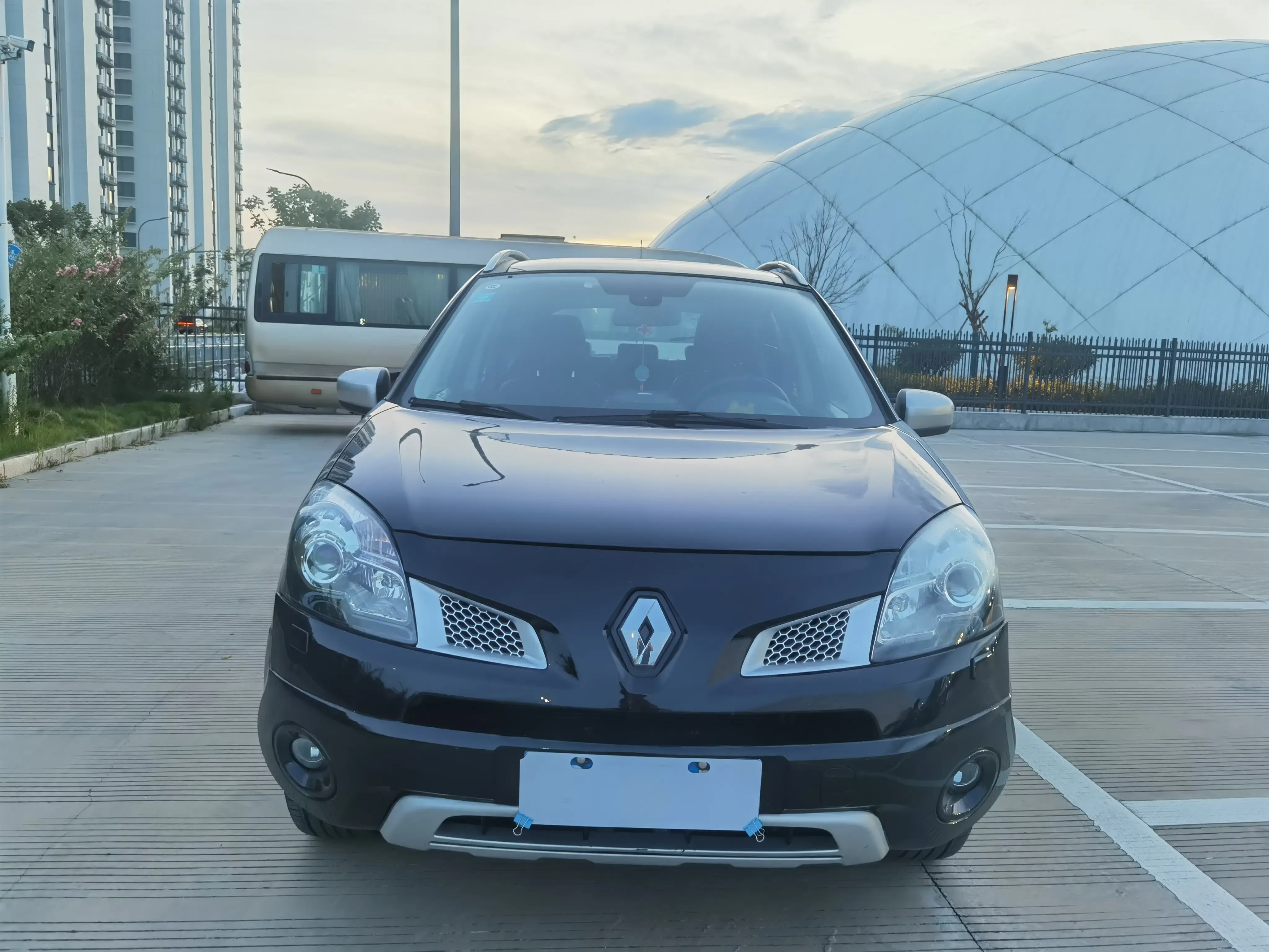 Renault Koleos  из Китая