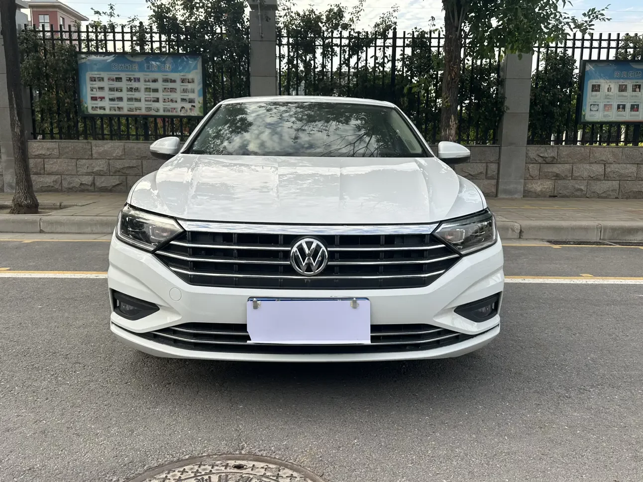 Volkswagen Sagitar