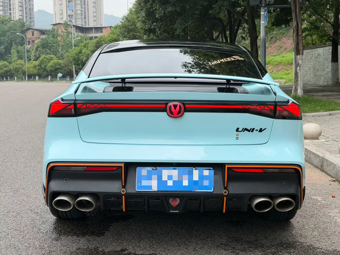 Changan UNI-V