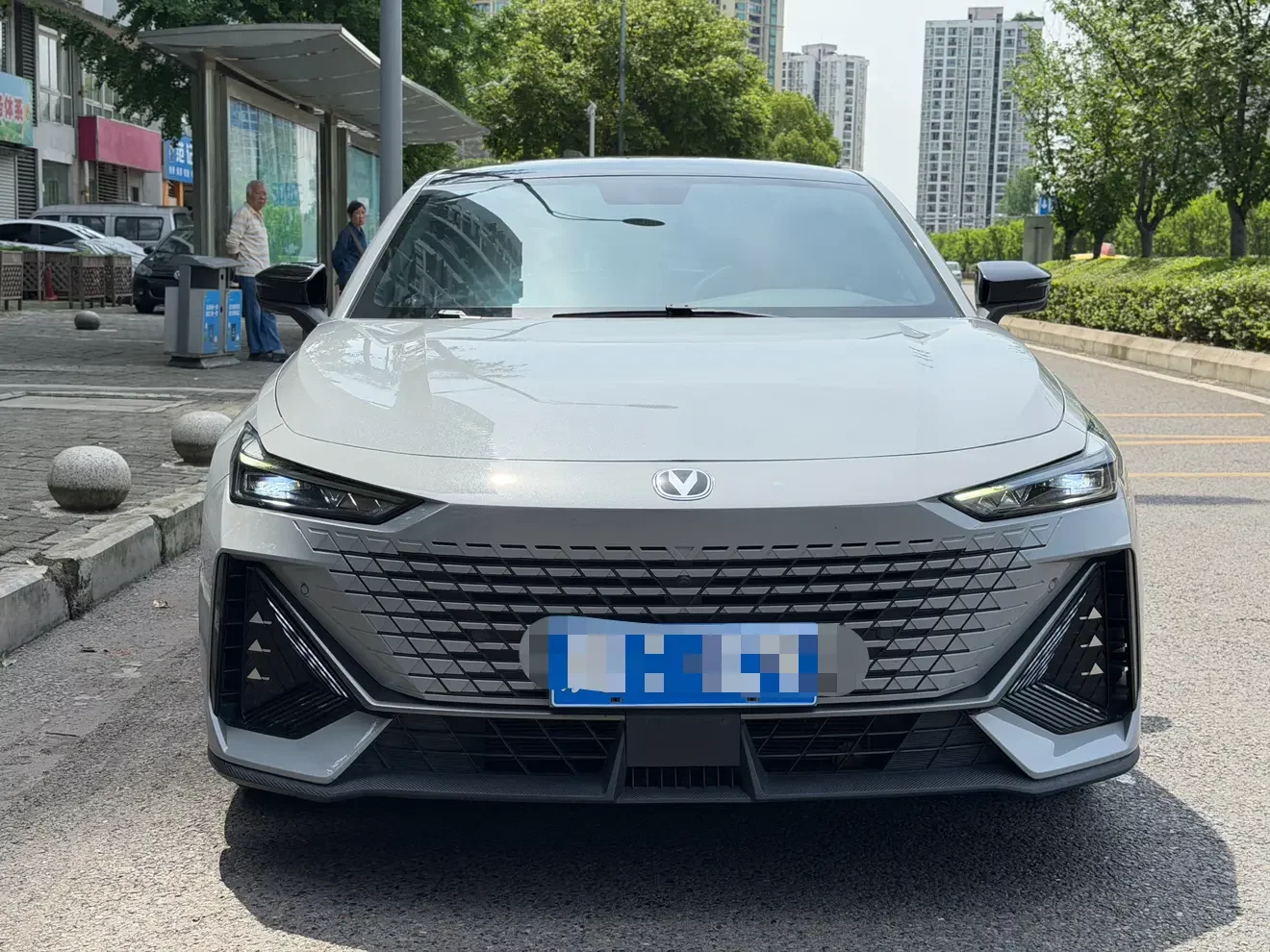 Changan UNI-V