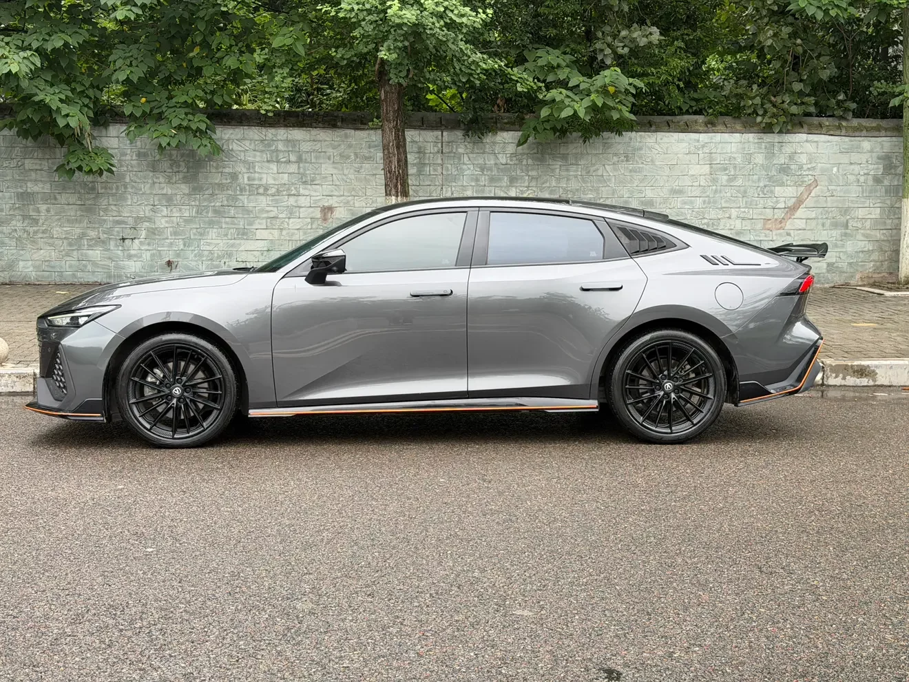 Changan UNI-V