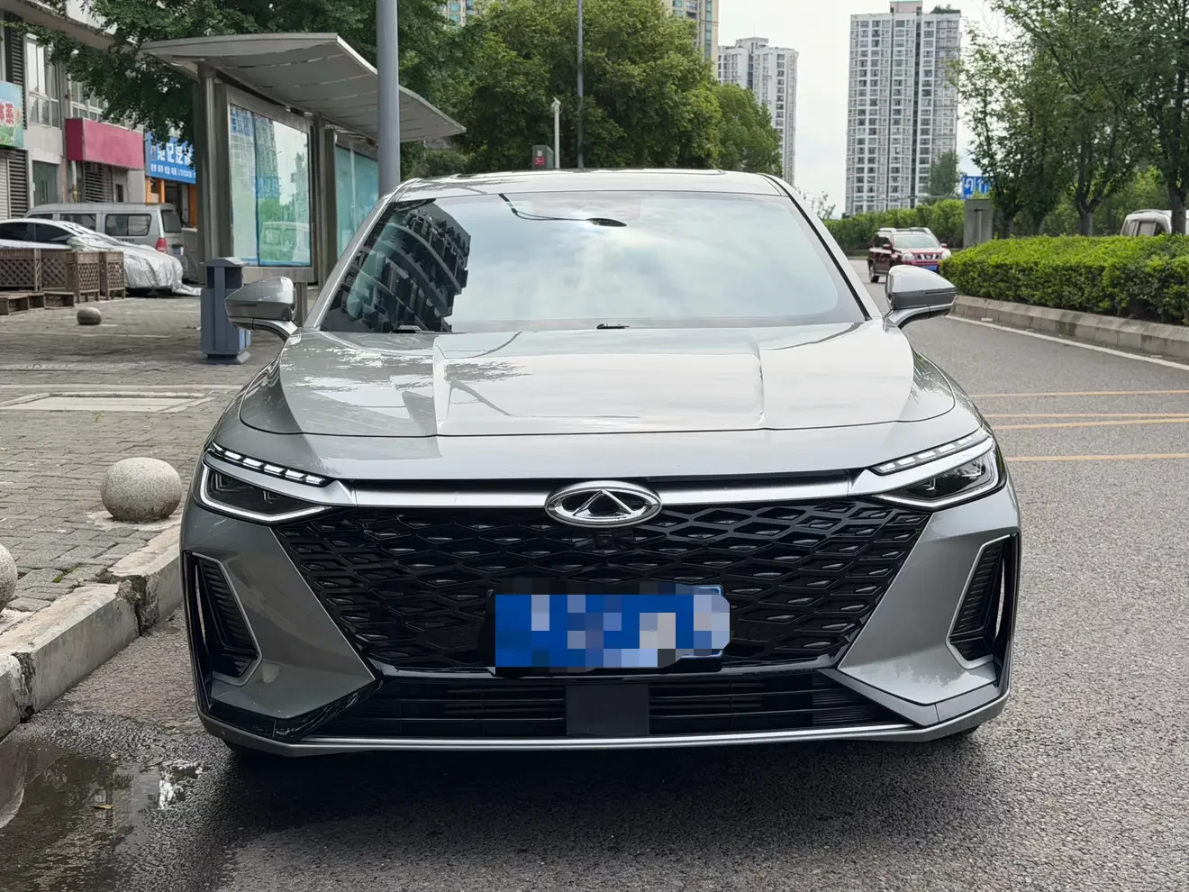 Chery Arrizo 8