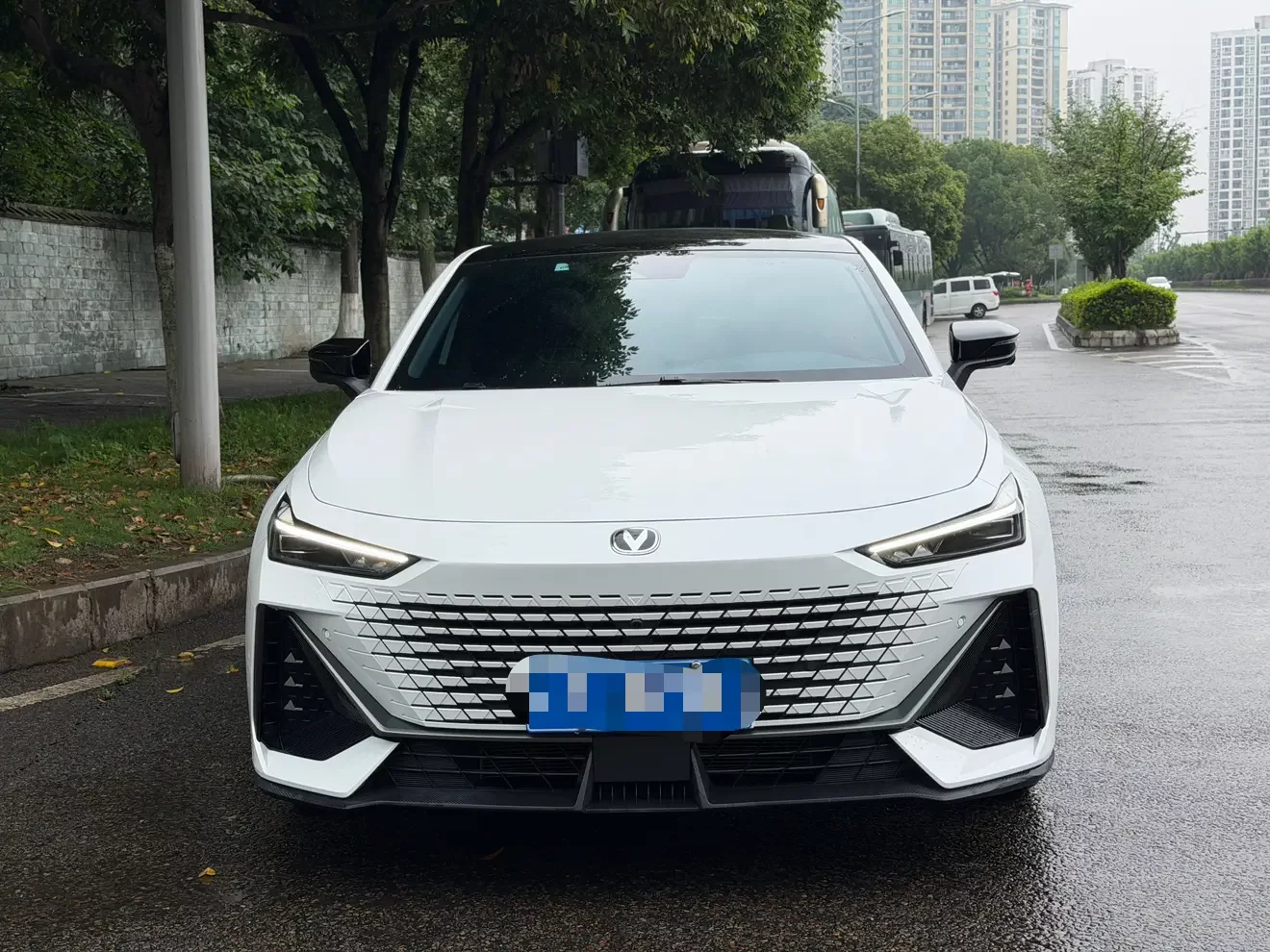 Changan UNI-V