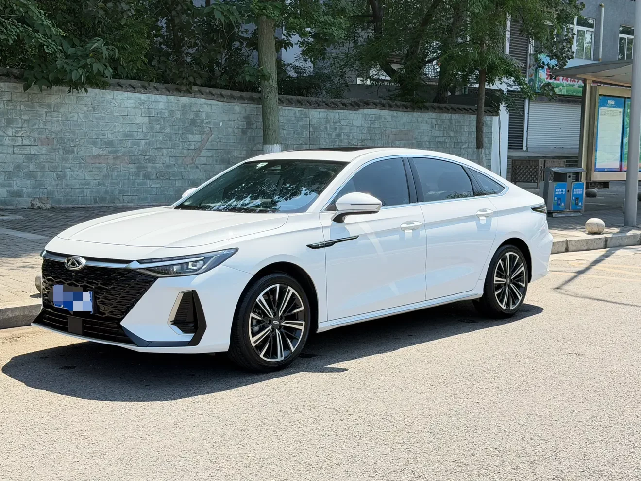 Chery Arrizo 8