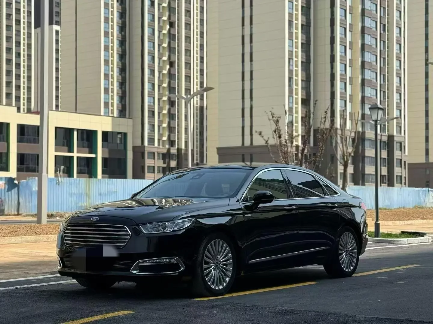 Ford Taurus