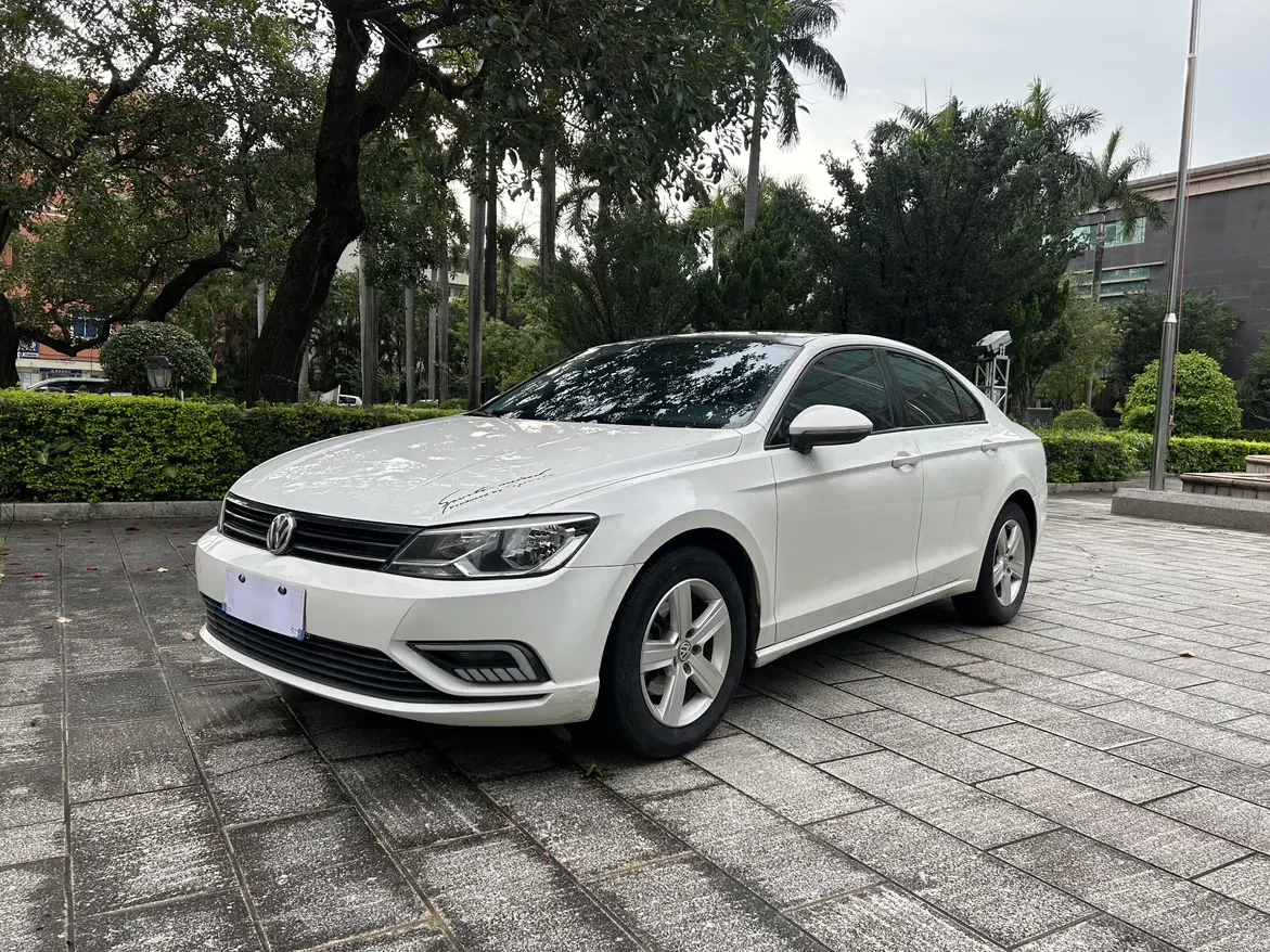 Volkswagen Lamando