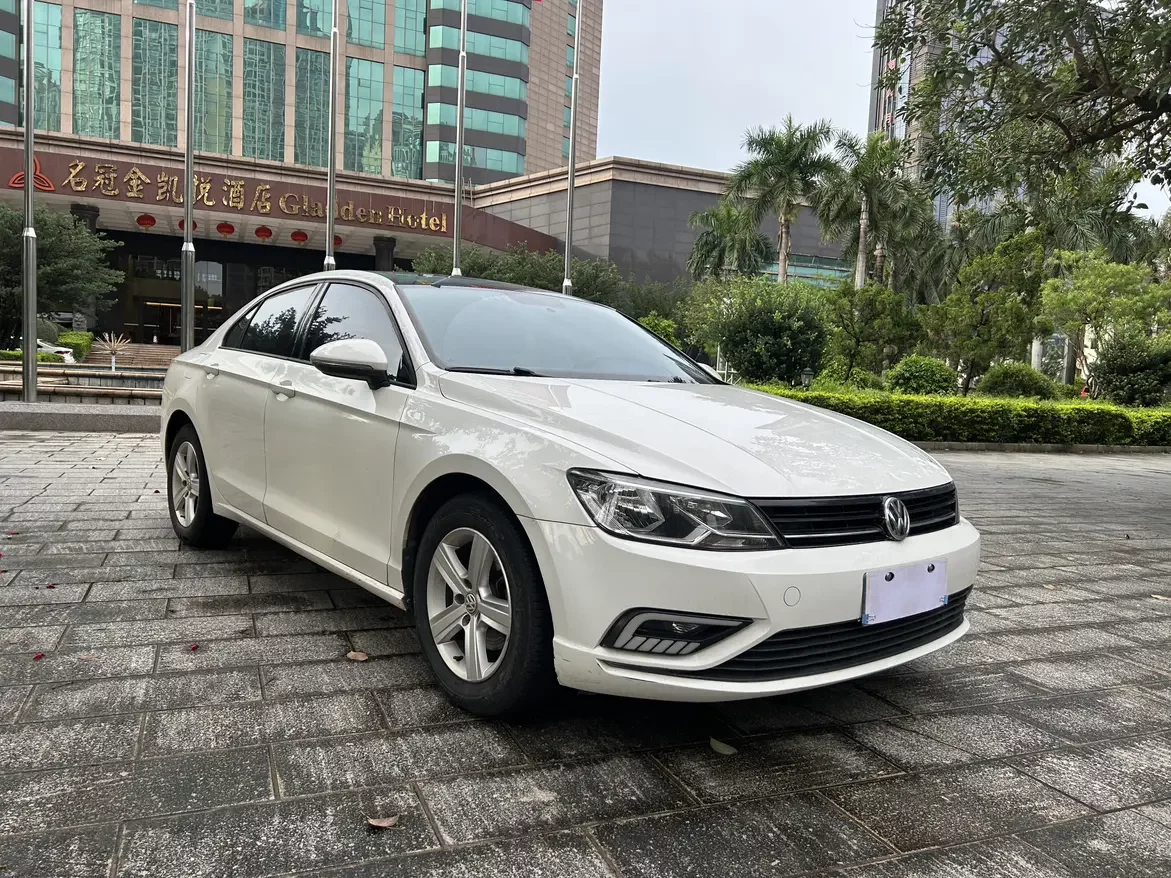 Volkswagen Lamando
