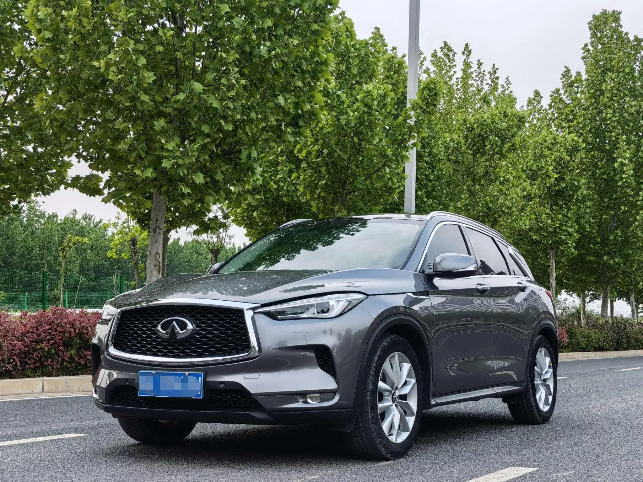 Infiniti QX50