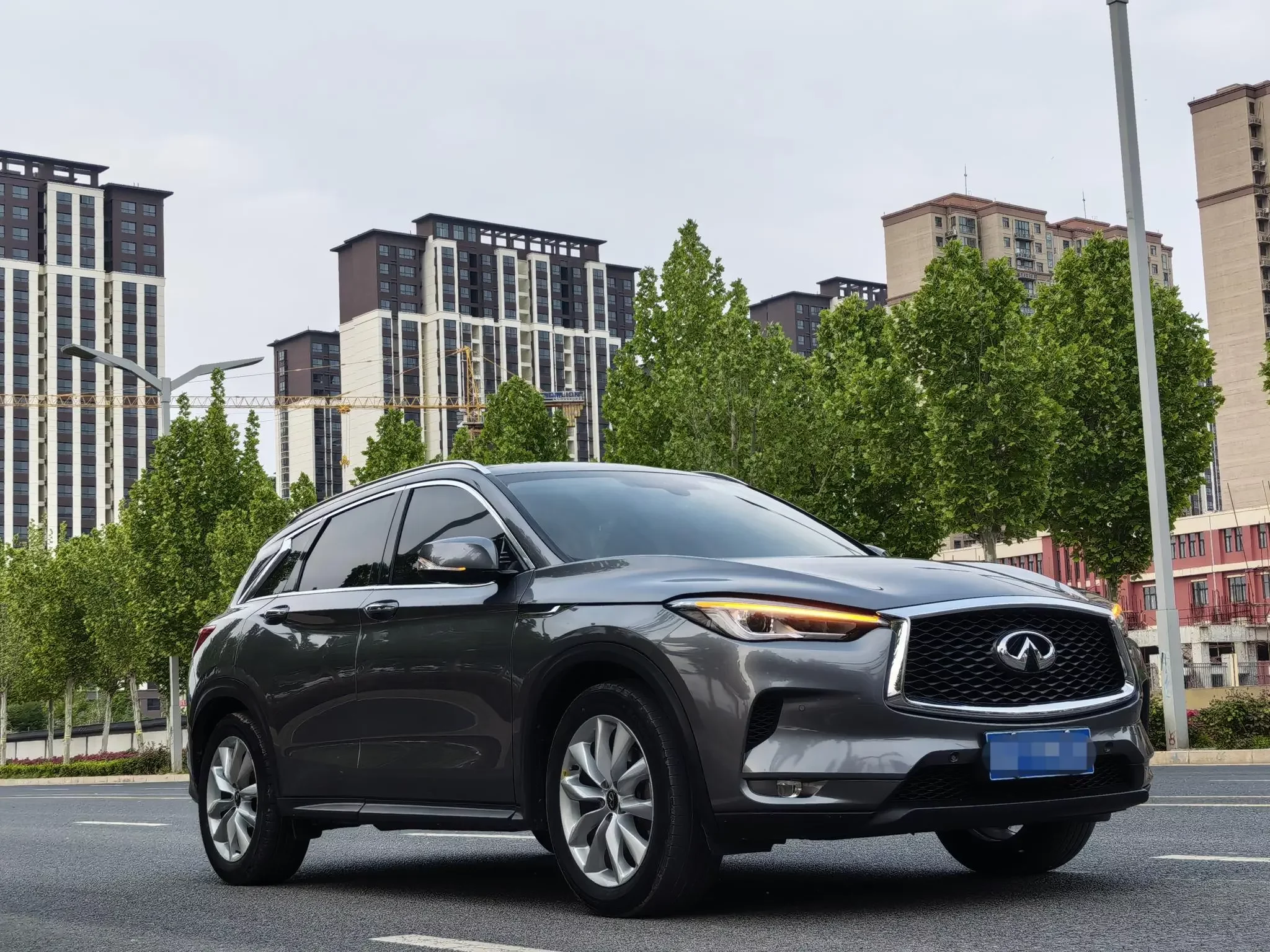 Infiniti QX50