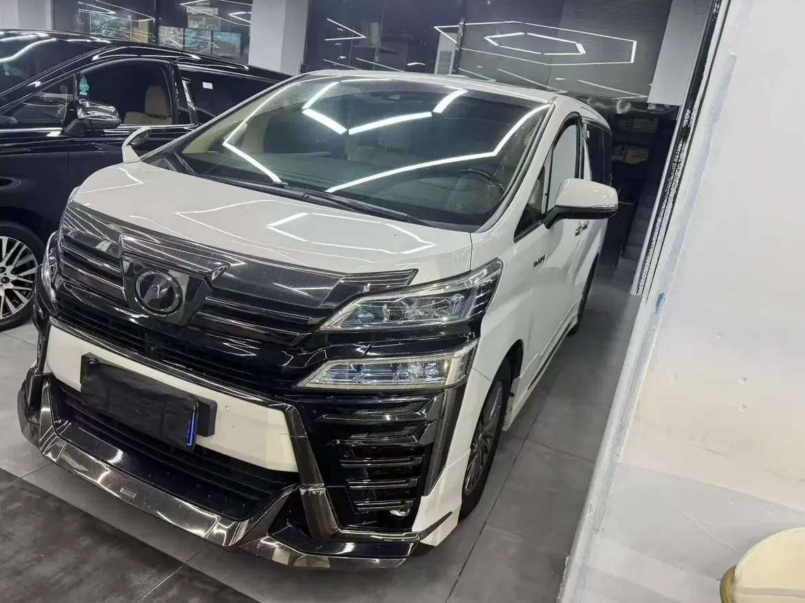 Toyota Crown Wellfire
