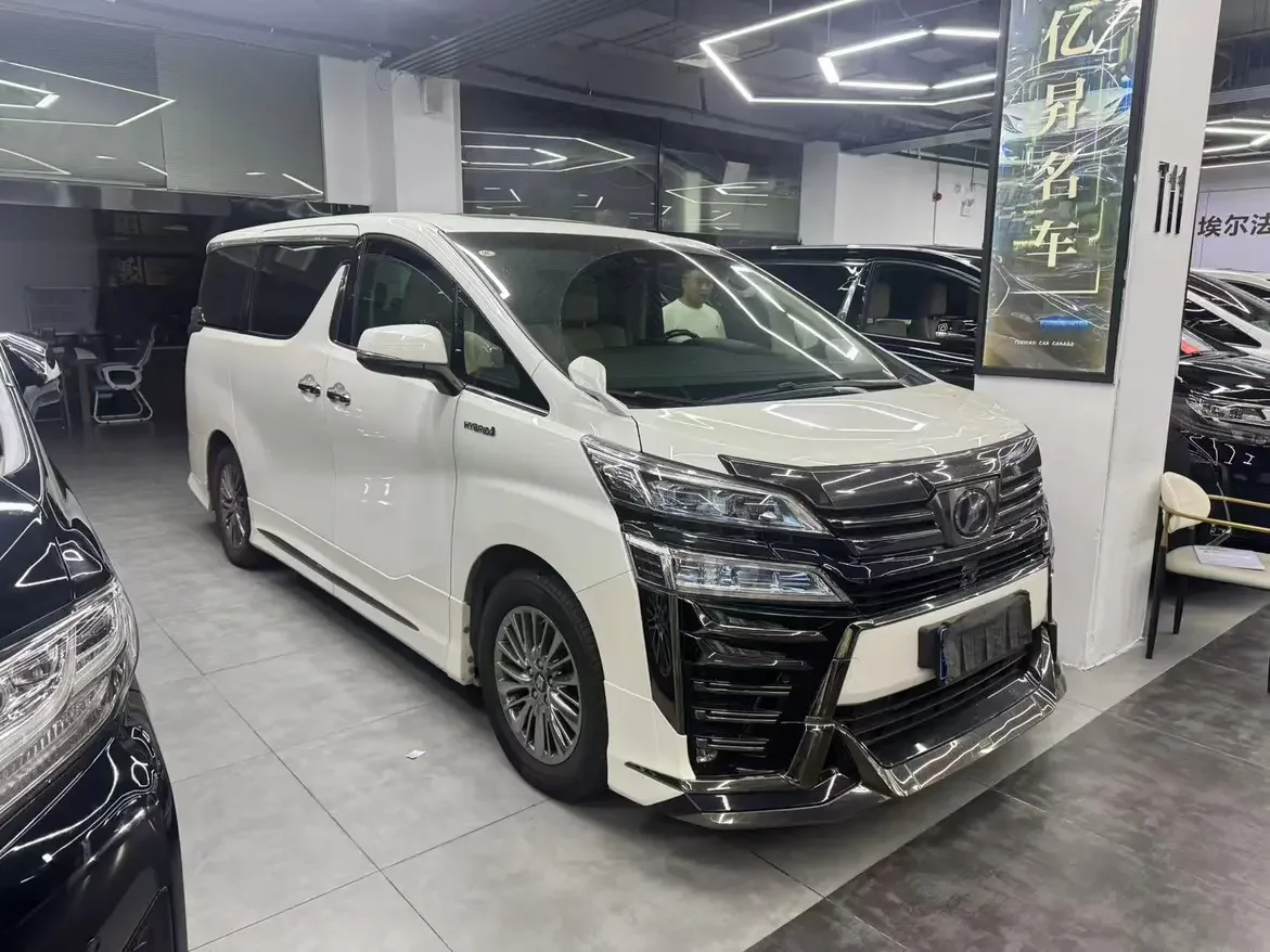 Toyota Crown Wellfire