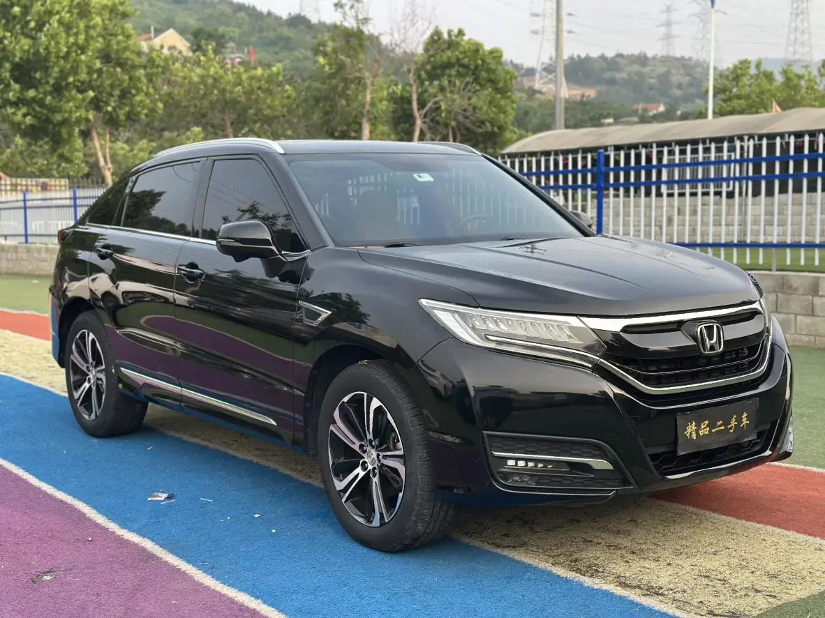 Honda UR-V