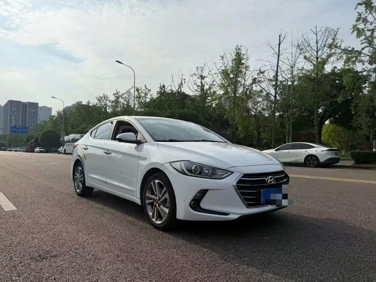 Hyundai lead