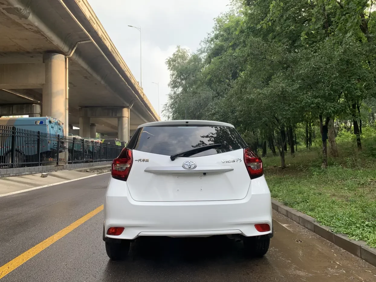 Toyota Vios FS