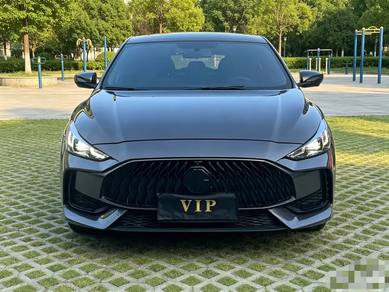 MG 5