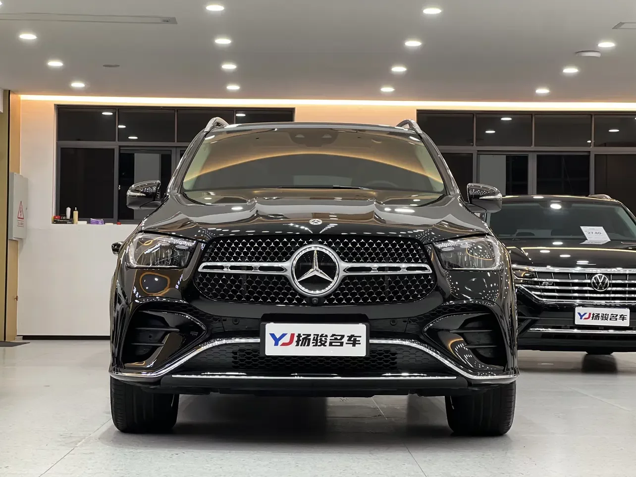 Mercedes-Benz GLE (Imported)