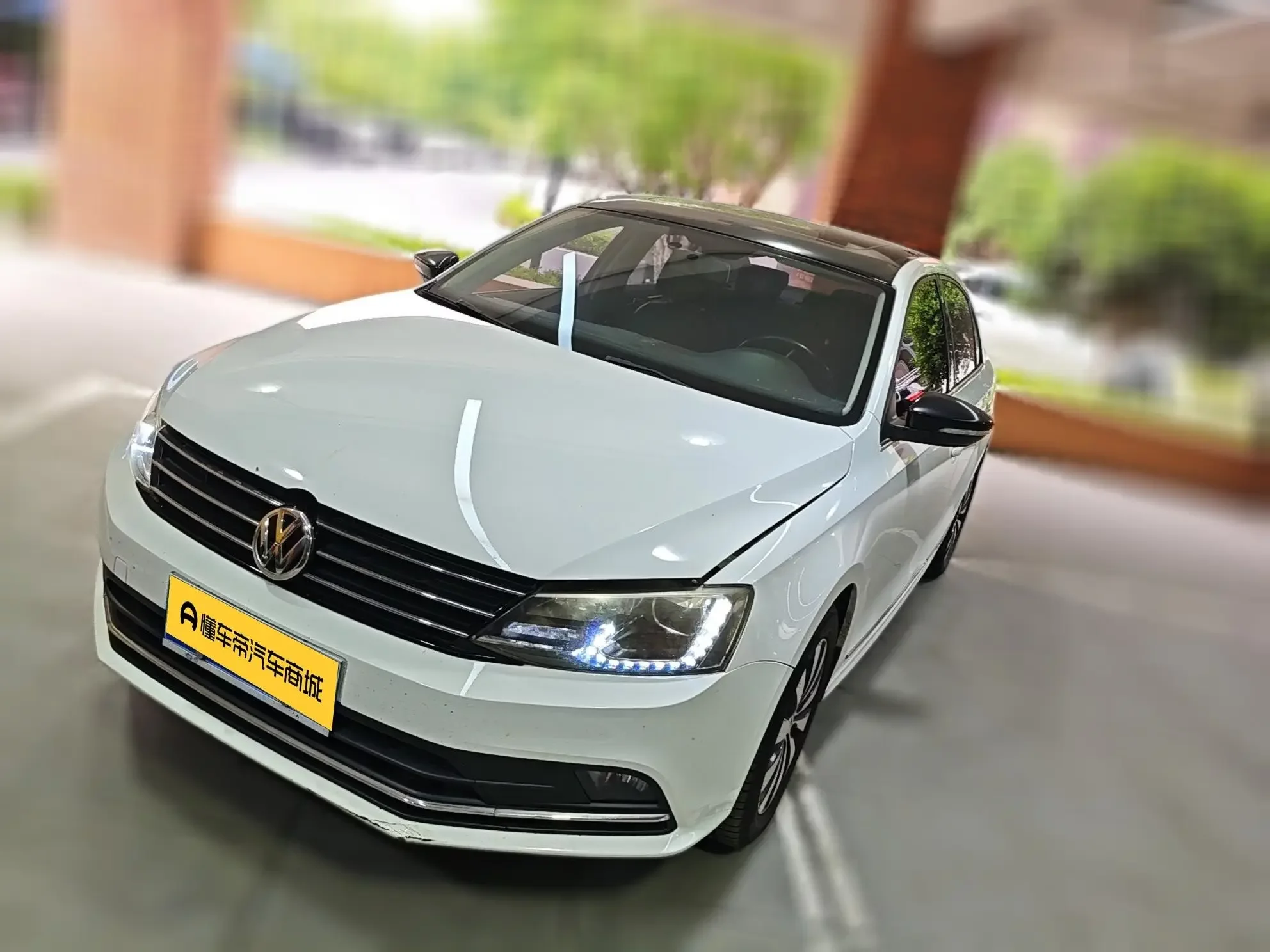 Volkswagen Sagitar