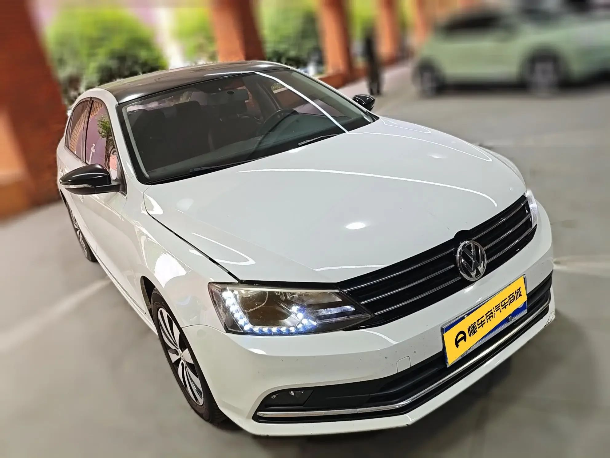 Volkswagen Sagitar